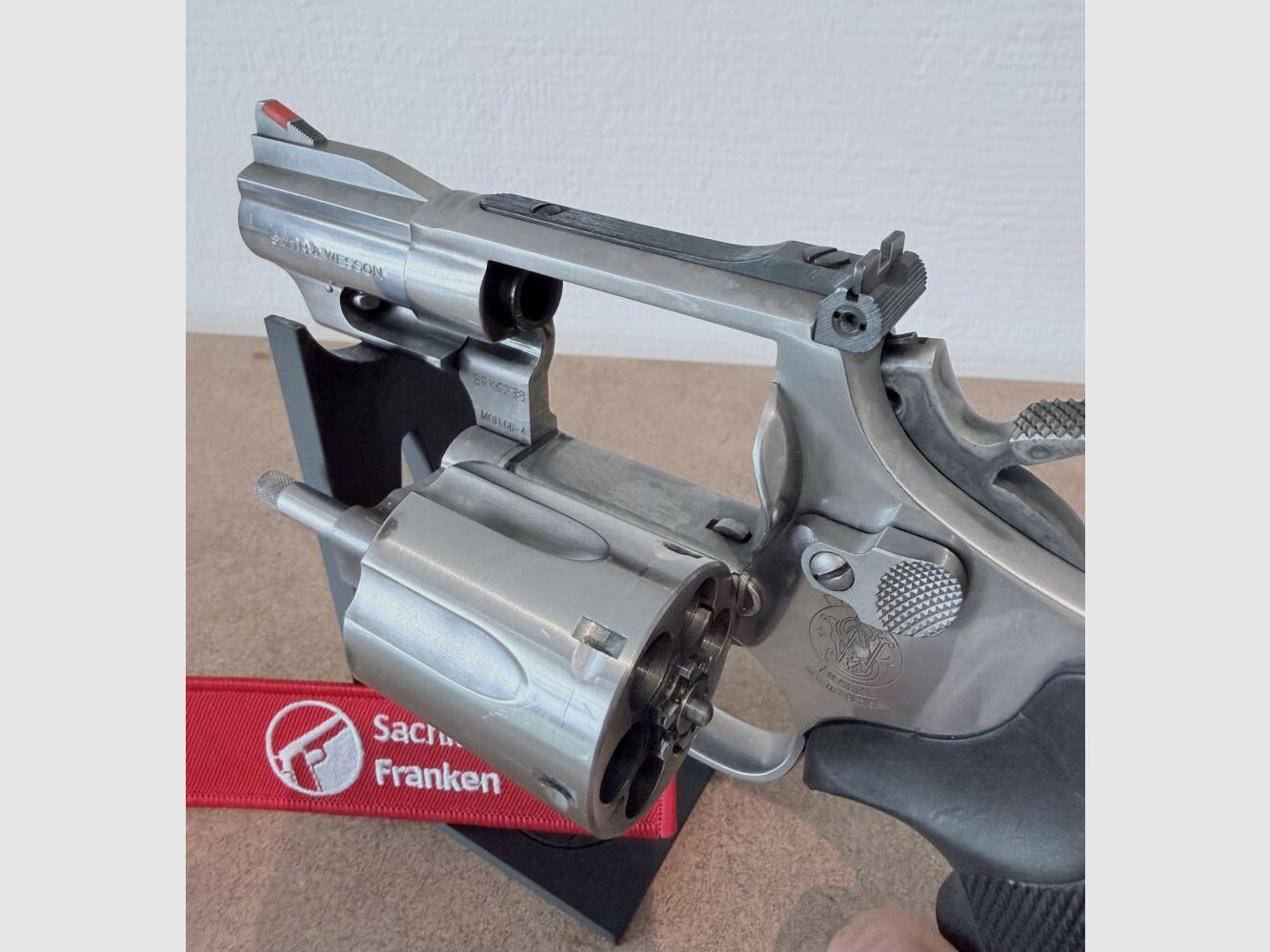 Smith & Wesson 66-4