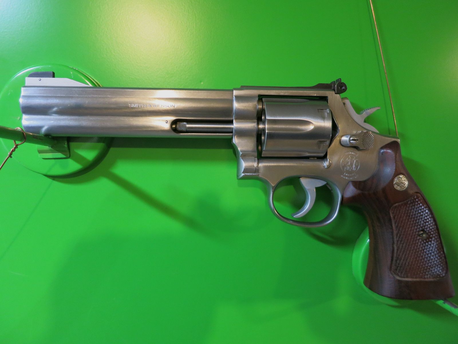 Revolver, SMITH&WESSON, Mod. 686 , .357 Magnum, 6" Lauf,  Edelstahl-Version (stainless)   #15-