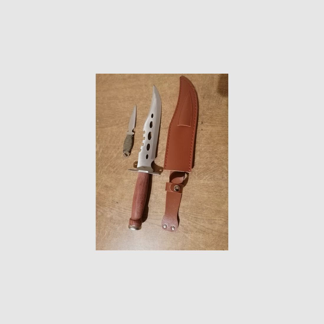 Jagdmesser mit Tasche , 355 mm Lang , mit kleine Wurfmesser