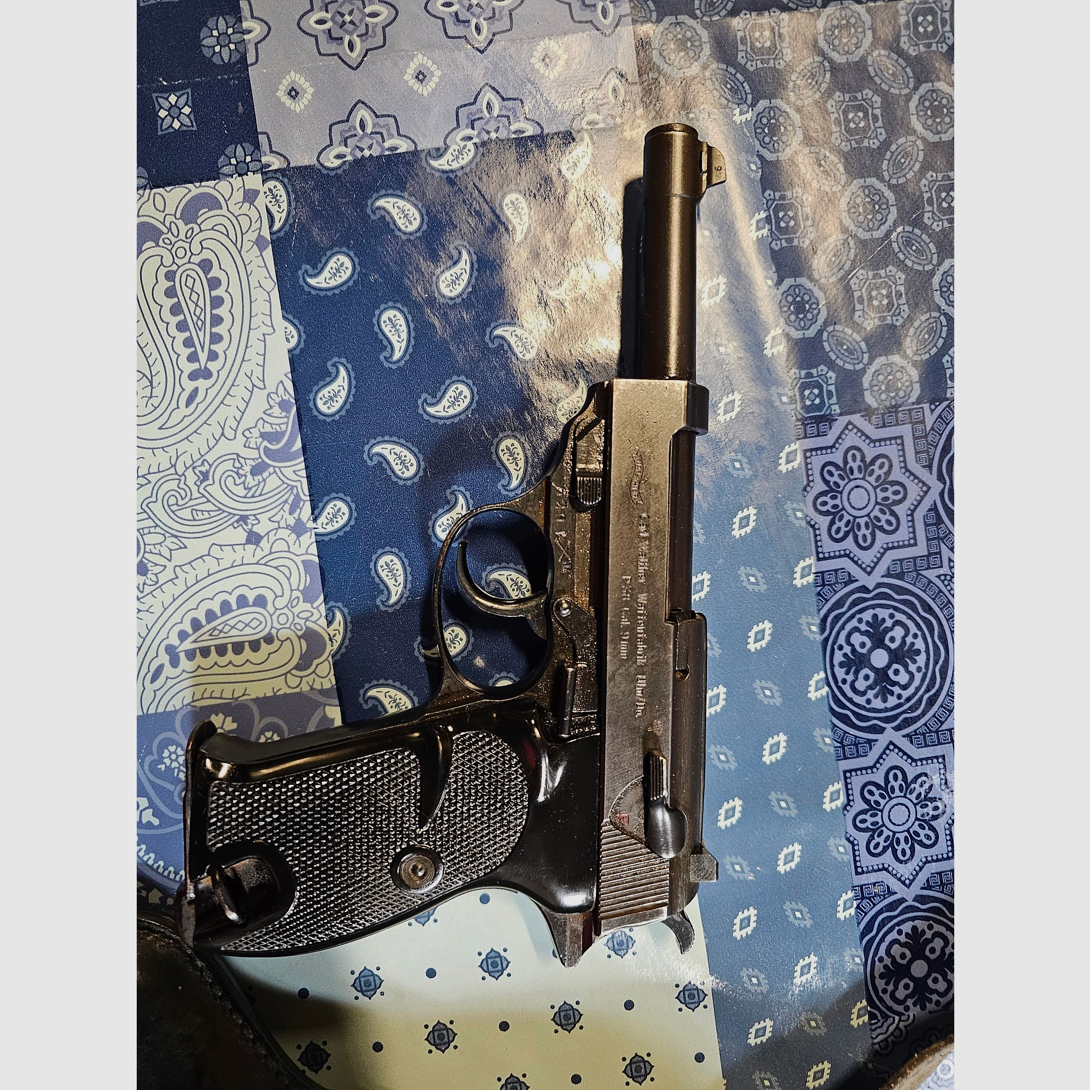 Walther P38 cal 9mm mit Holster und Ersatzmagazinen