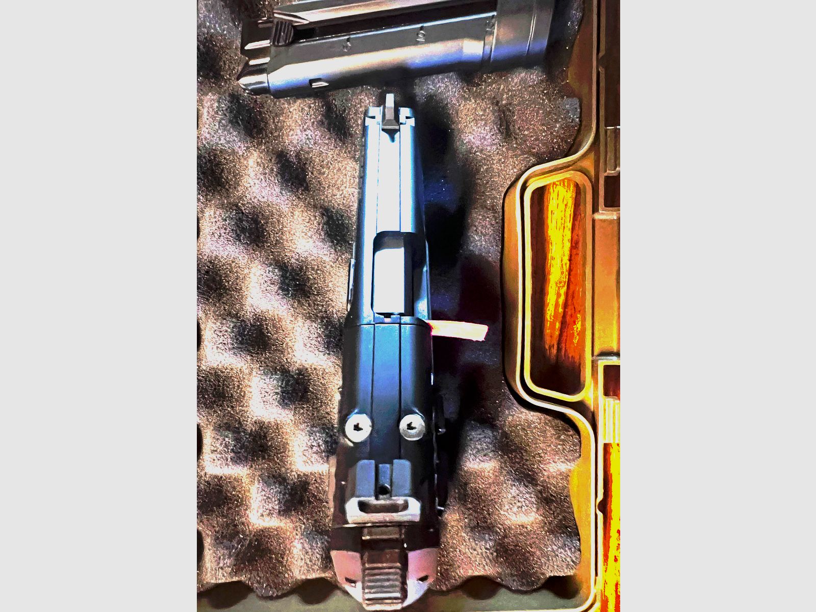 FN 502 (negro) + 7 cargador
