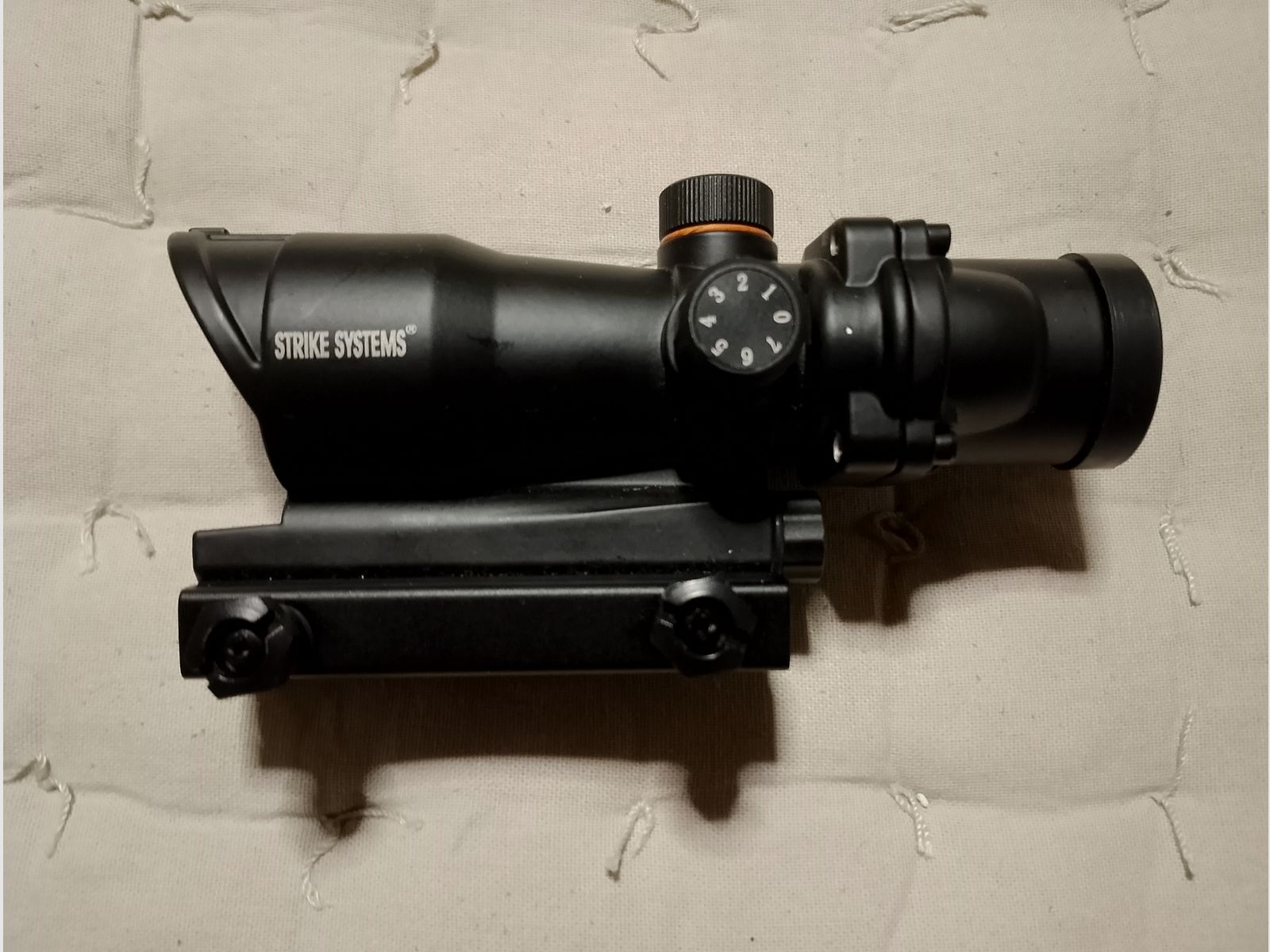 Strike system sight red reflex sight dot sight Picatinny