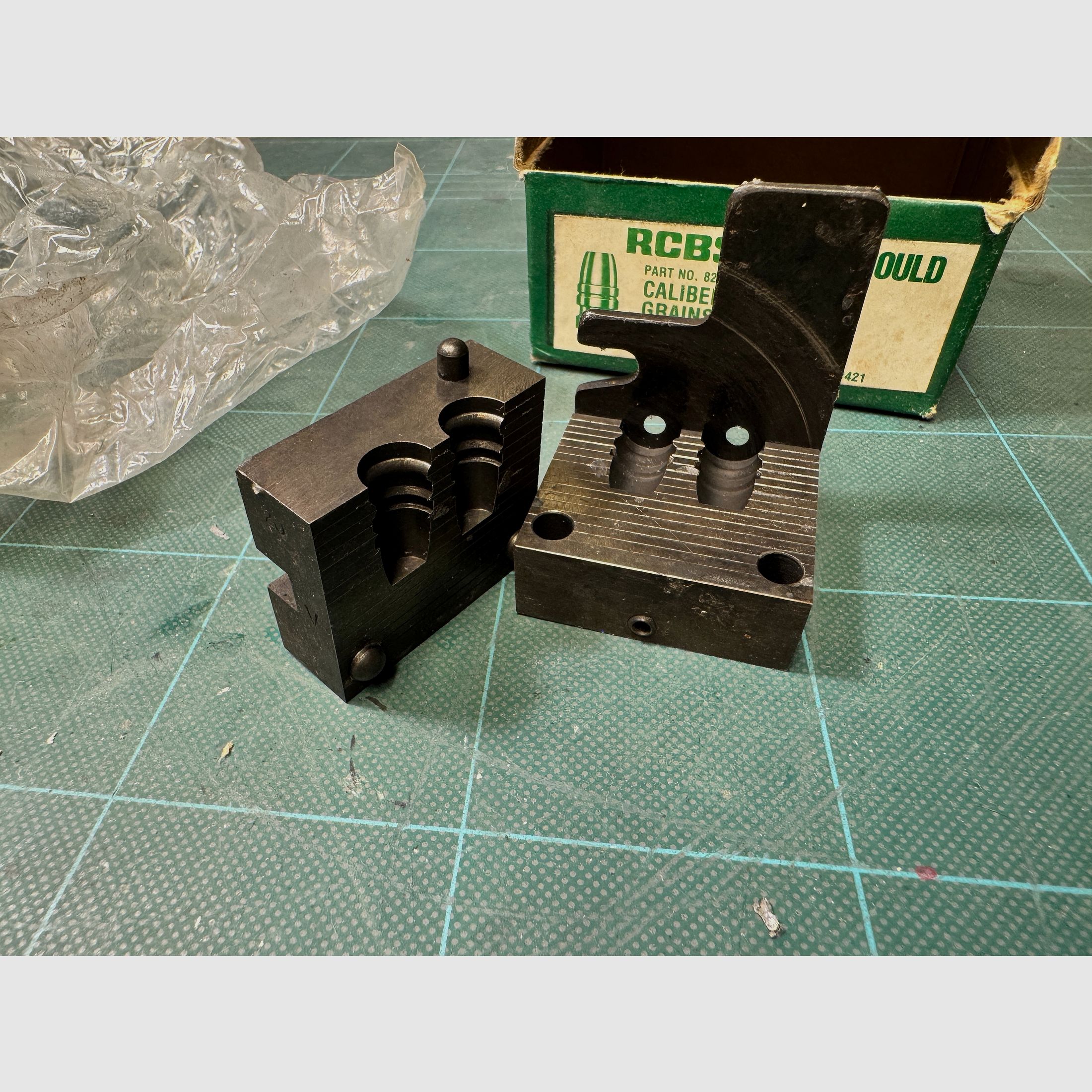 Dual Giesskokille RCBS Bullet Mould caliber 44 Mag 250gr. + Bullet Sizer die 429