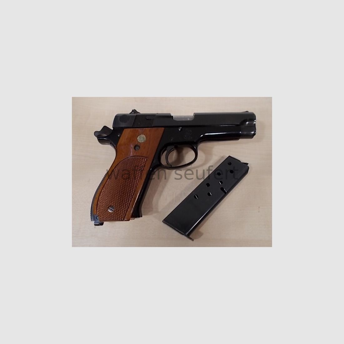 Pistola Smith & Wesson M39-2