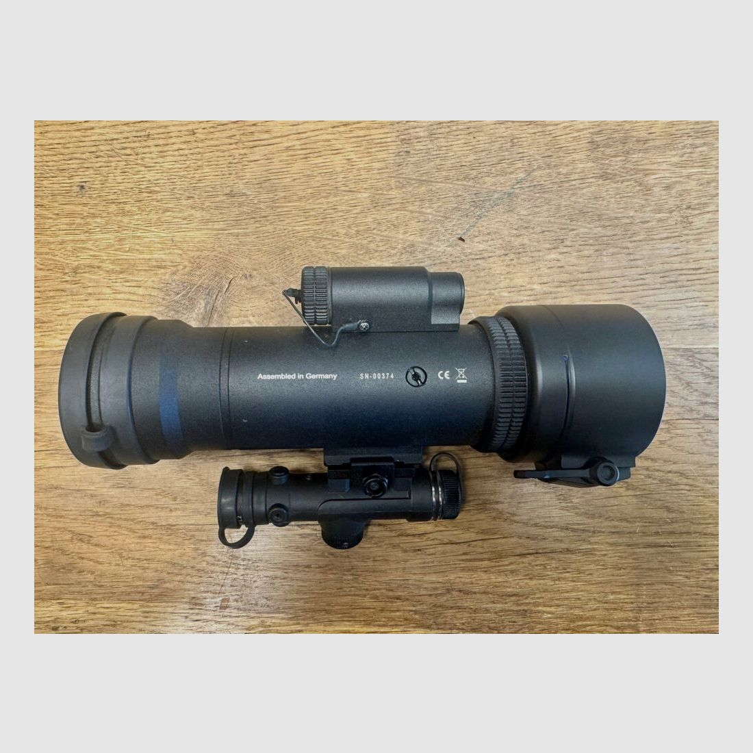 Dedal / Guntec D-525 GT edycja specjalna z reflektorem IR i adapterem