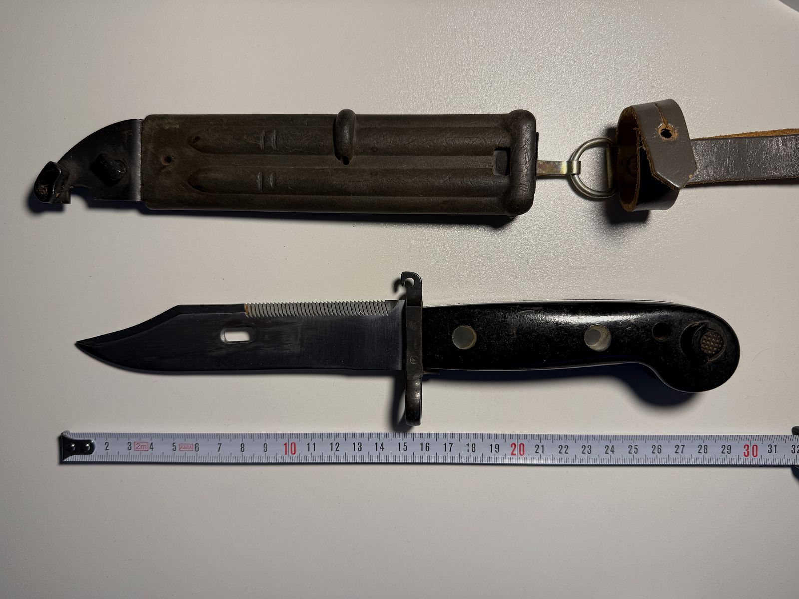 Baïonnette DDR / NVA AK 47, couteau de combat pour Kalachnikov