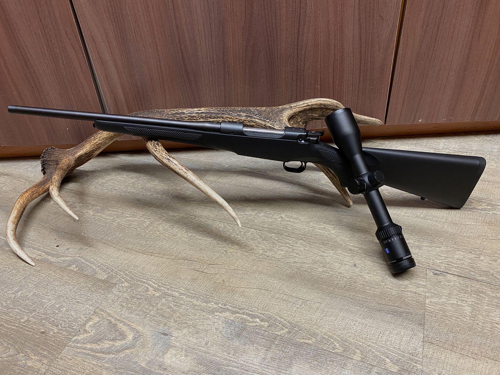 Mauser M12 Extreme, met Zeiss Conquest V6 2-12x50, met rail