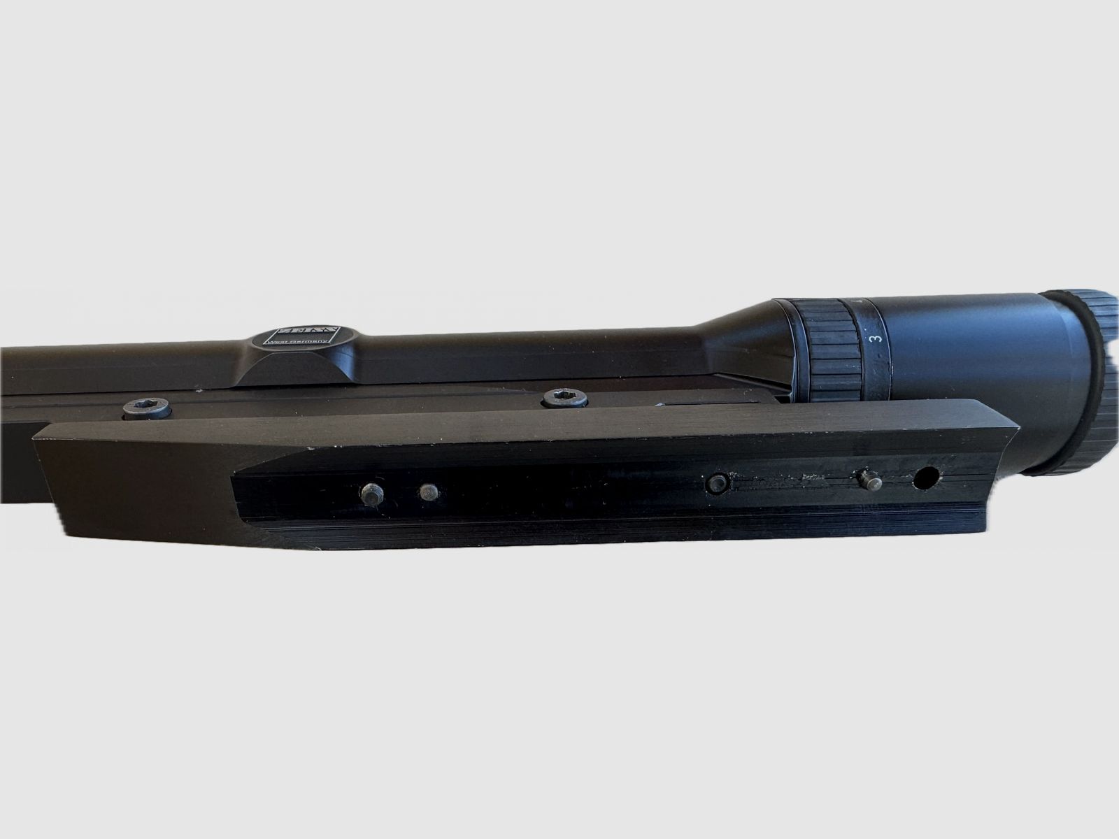 Zeiss Diavari ZM 3-12×56 T mit Absehen 4, Zeiss-Innenschiene und Montage