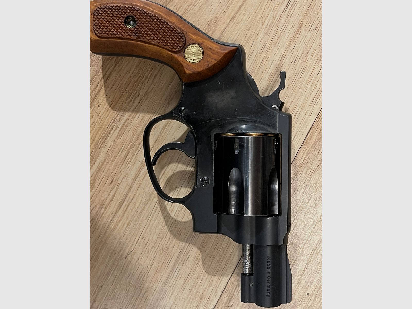 ERMA ER 66 M20 4mm, pero como pistola de fogueo PK