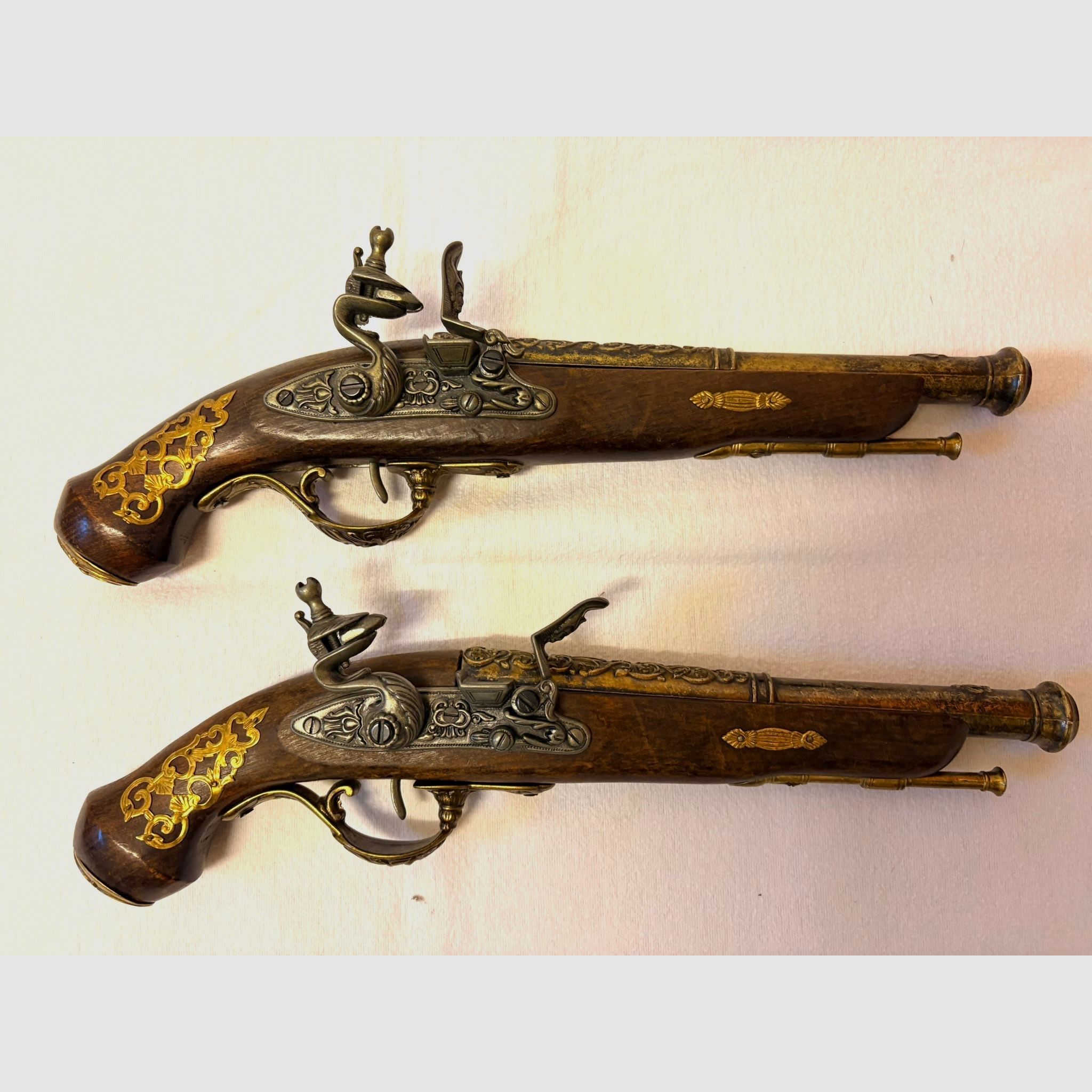 ••• Deko - Steinschloss Pistolen •••