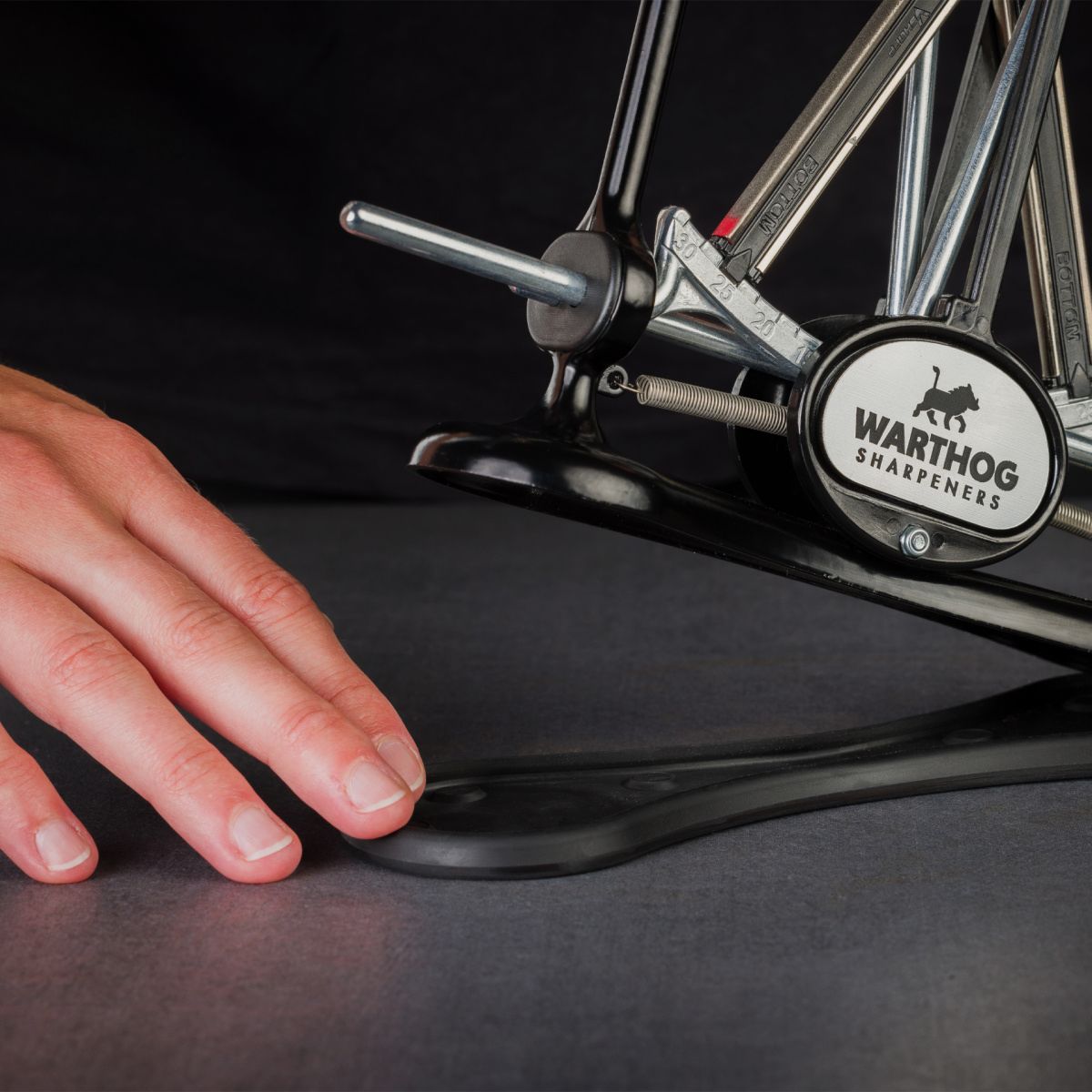 EUROHUNT V-Sharp A4 Messenslijper - Zwart