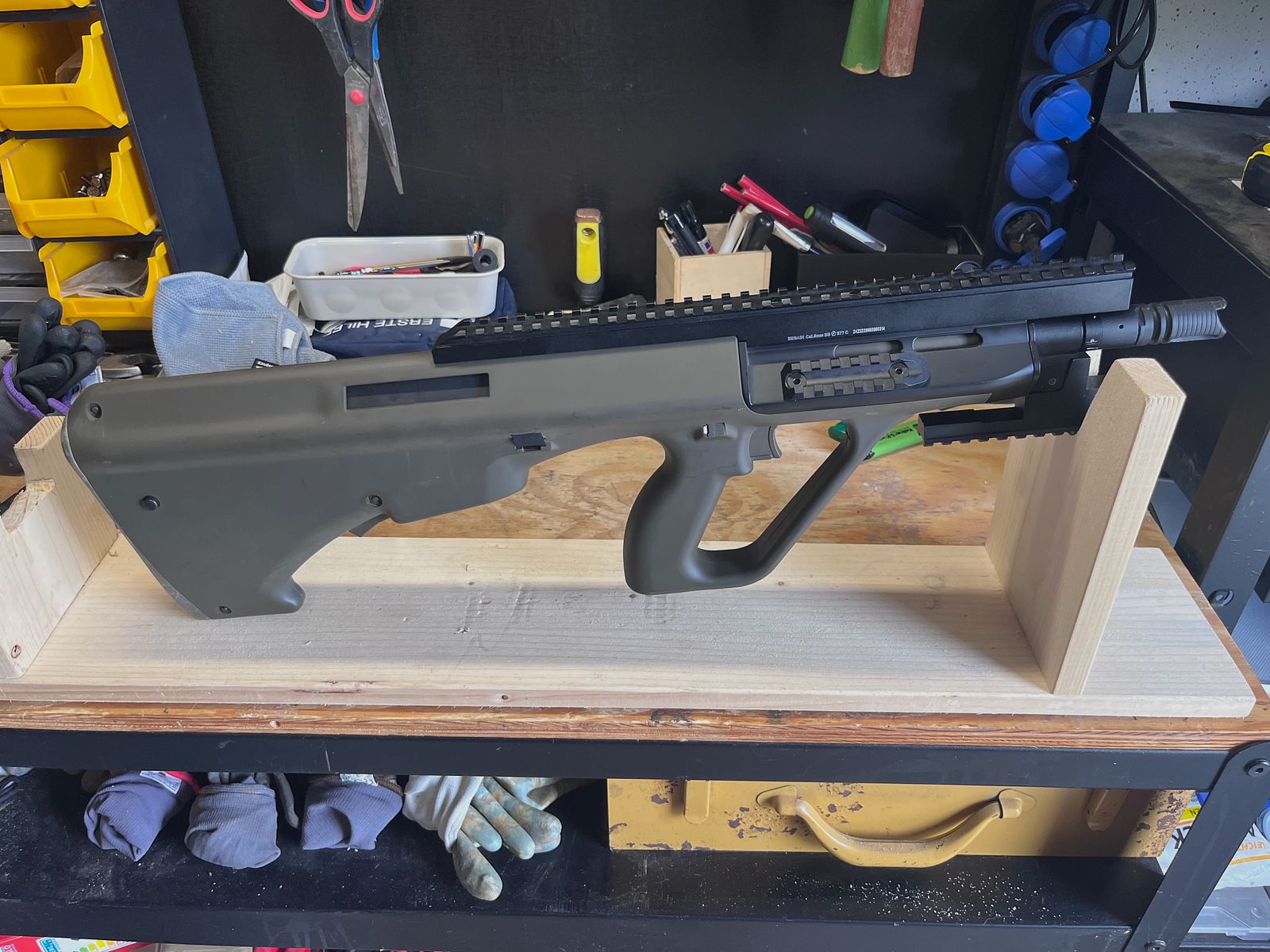 Airsoft S77 AUG 