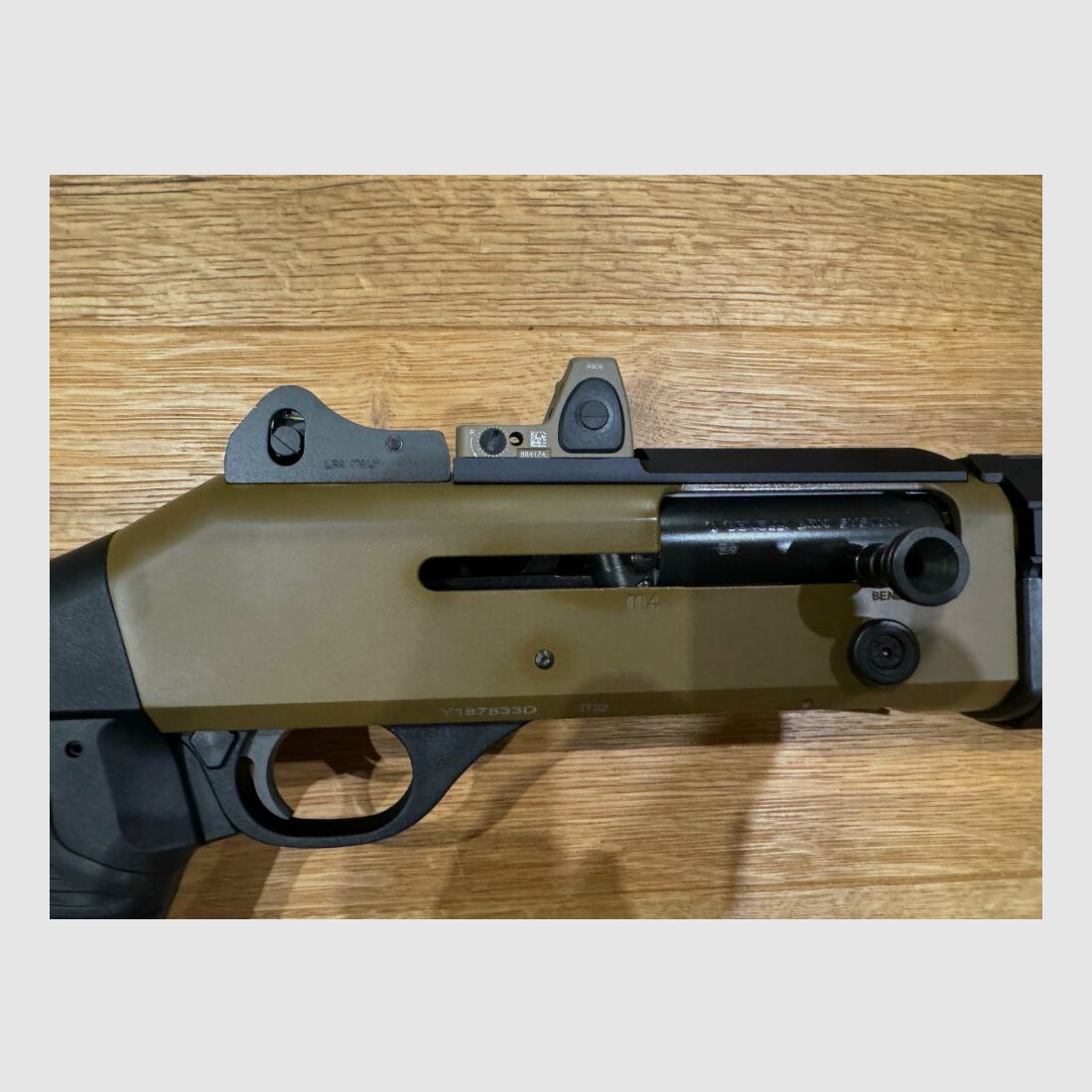 Benelli Benelli M4 Super 90 TS A1 36cm FDE avec Trijicon RMR