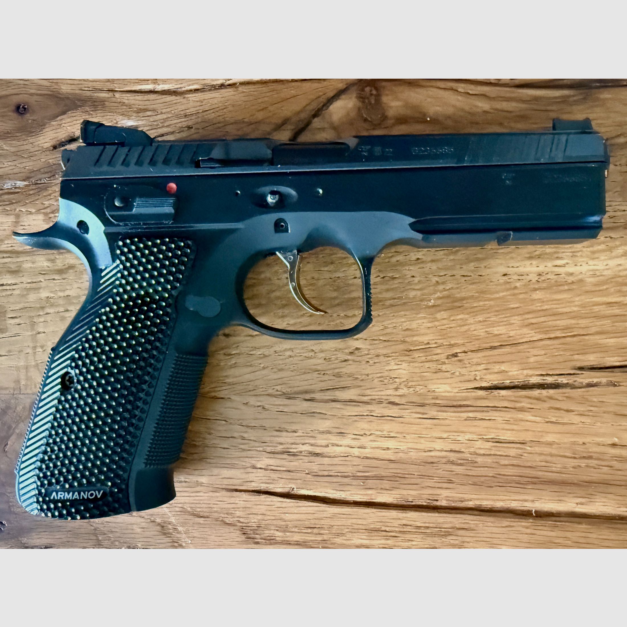 CZ Shadow 2 Black Poly, 9 mm Luger / 9x19, incl. 6 magazines