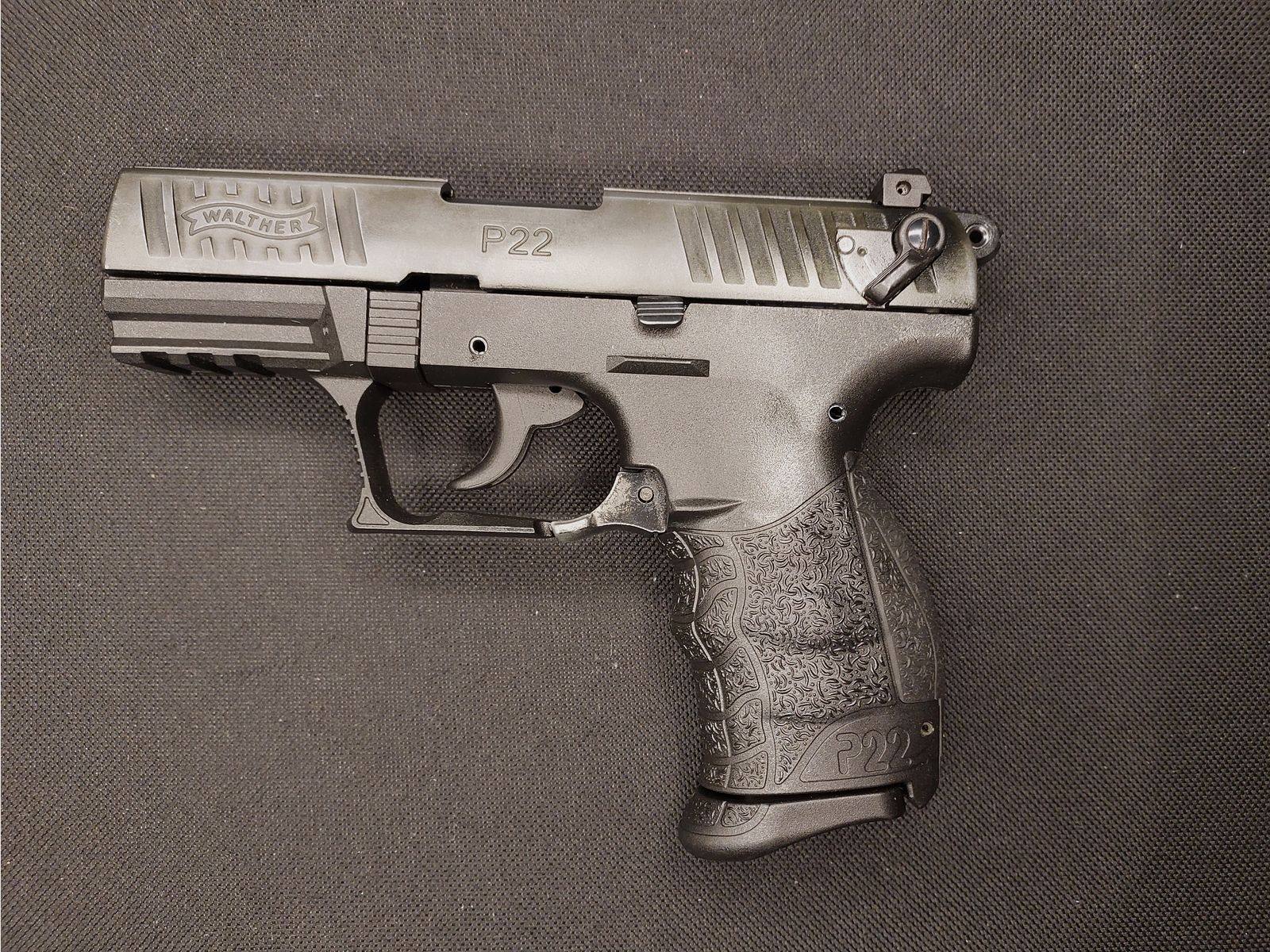 Walther P22Q blank firing pistol 9mm P.A.K. black (PTB 778) - P 22 q with Coptex holster