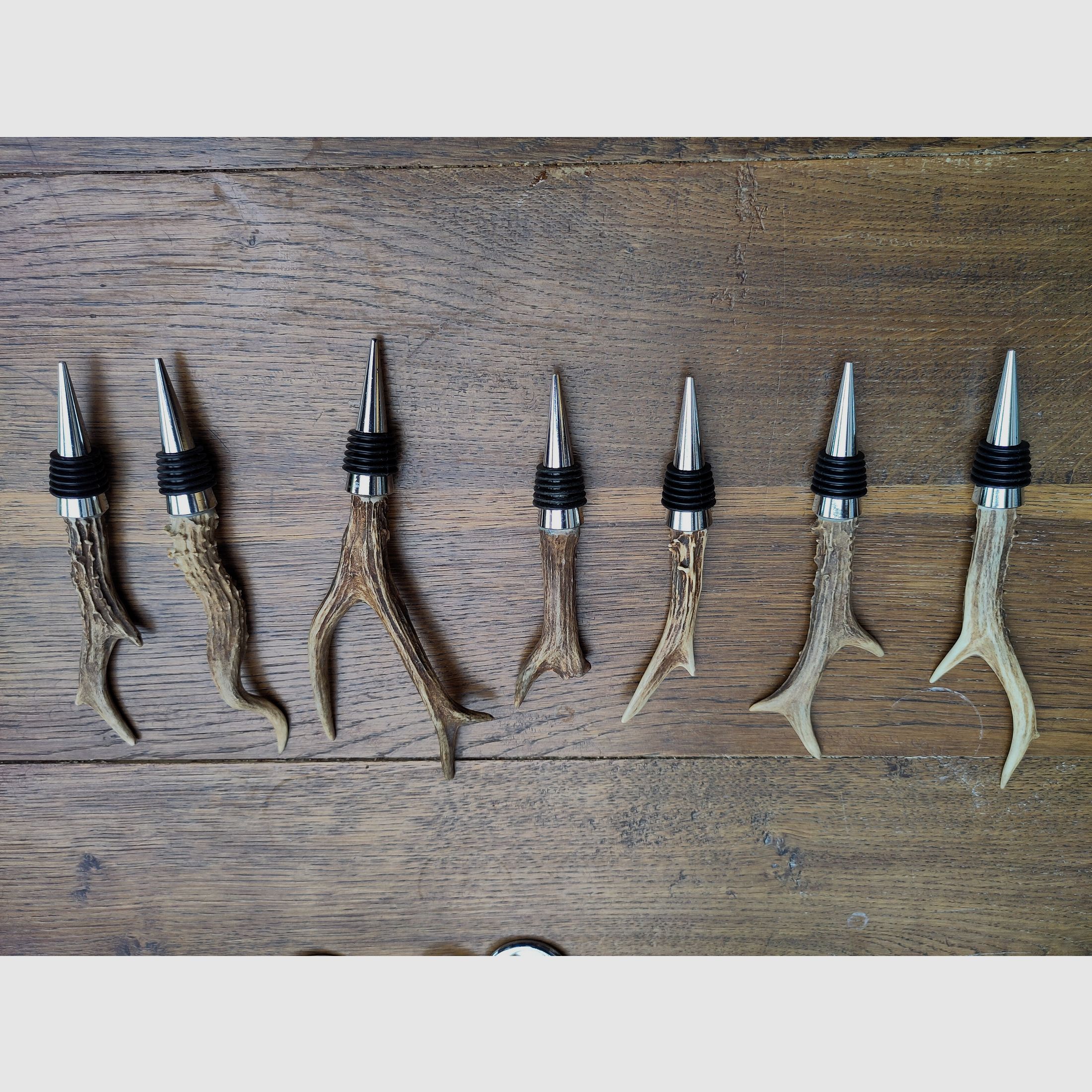 Tapones de vino de alta calidad con cuerno de corzo auténtico
