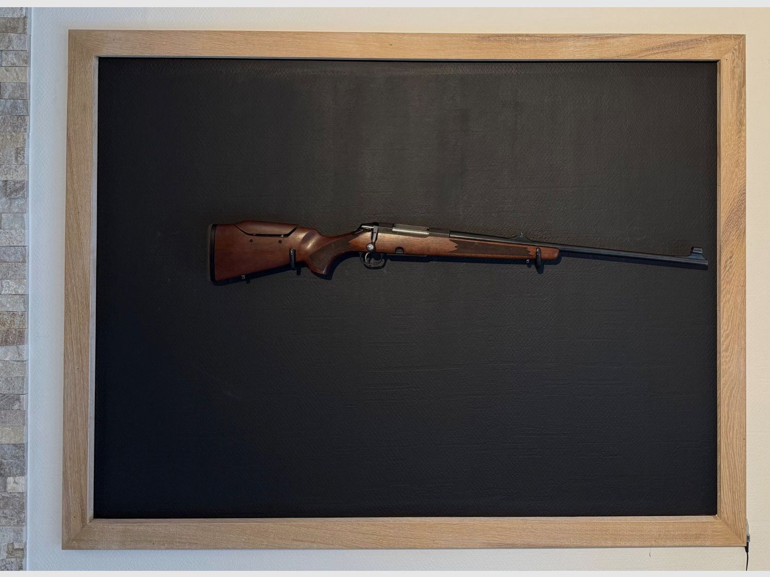 Tikka M695 Cal. 338 WinMag avec crosse réglable