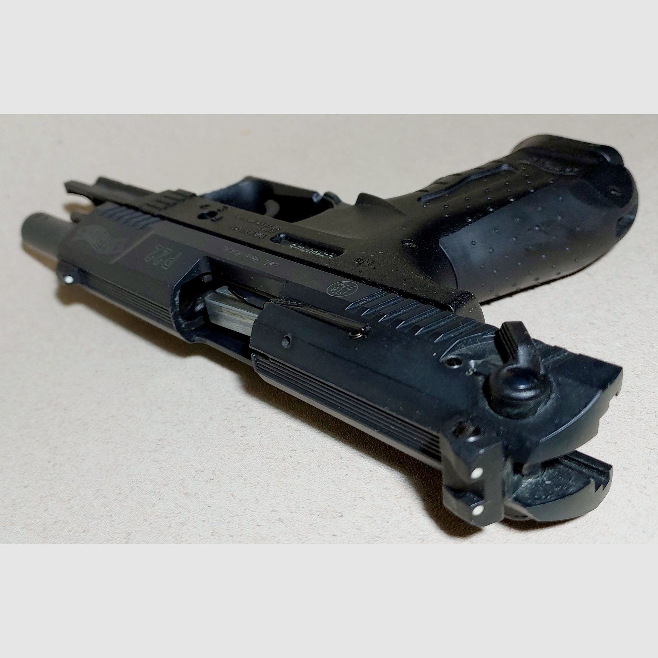 Walther P22 Schreckschuss Pistole 9mm P.A.K. schwarz (PTB 778)