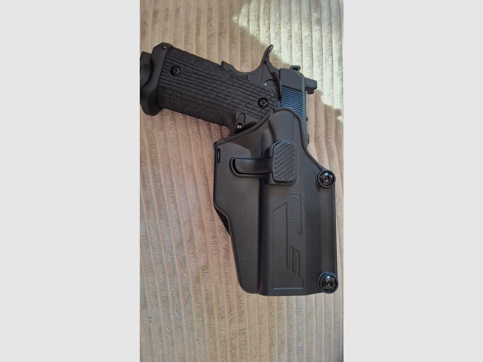 Airsoft 1911 Pistol Gas-operated