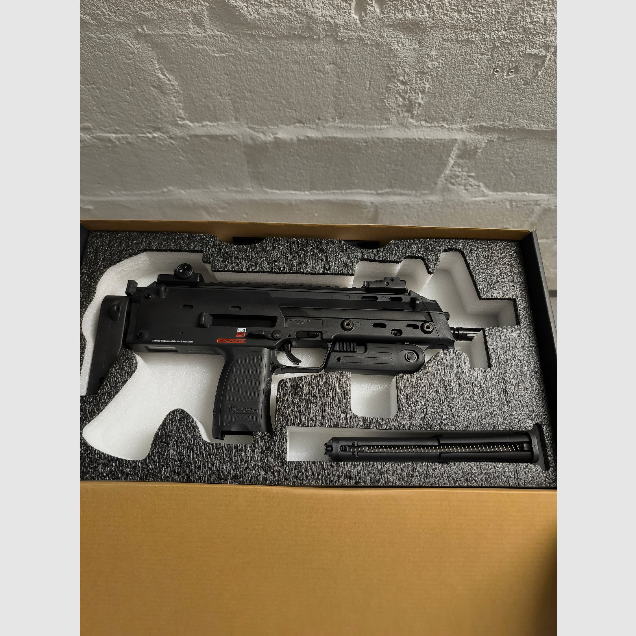 Heckler & Koch MP7, Umarex 850 M2 Zielkit