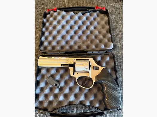 Ekol Viper 4,5“ 9mm SSW incl. mallette et coupelle de tir