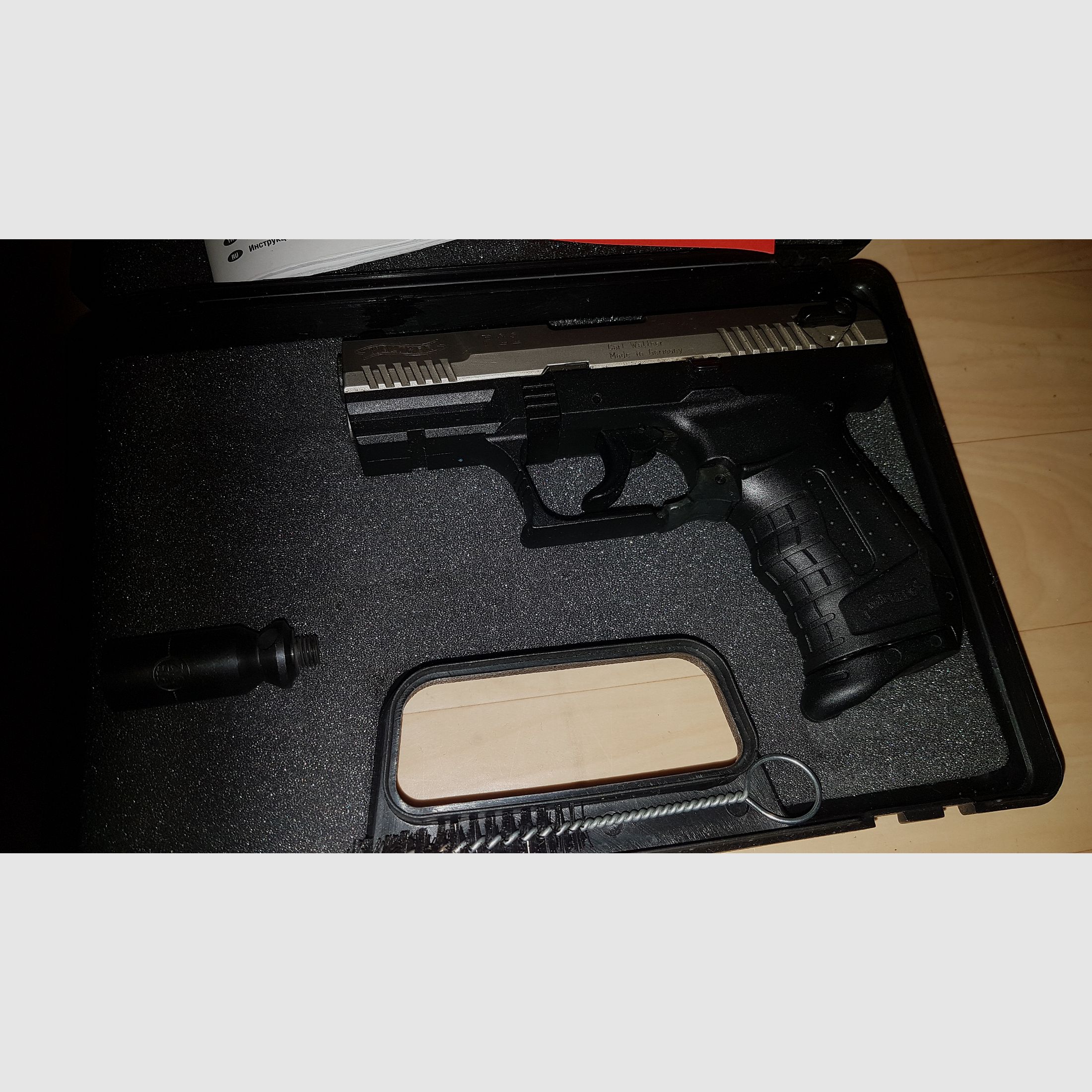 WALTHER P22 Pistolet d'alarme 9 mm P.A.K. Nickelé