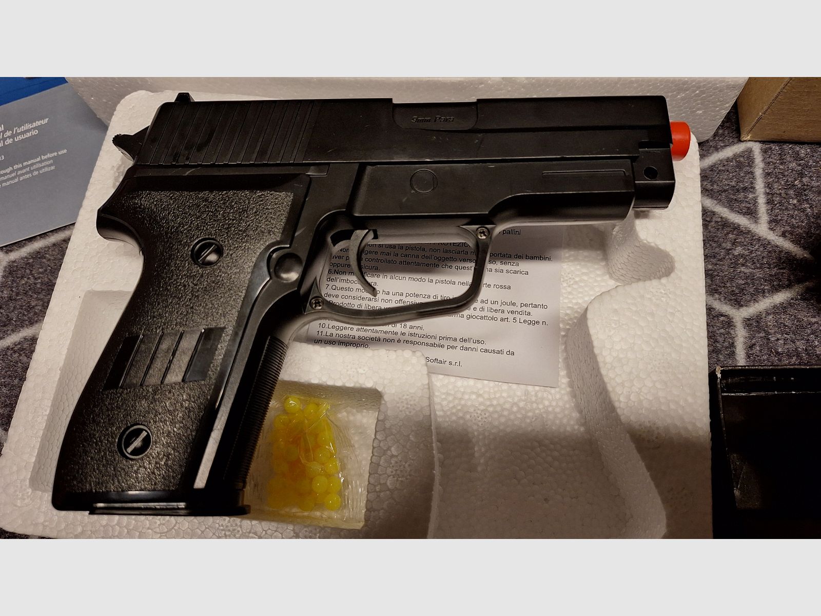 5 stuks veerdruk Airsoftpistolen: D.E./H.K./1911/enz. NIEUWSTAAT