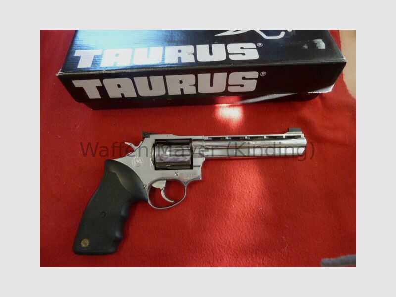 Taurus 689