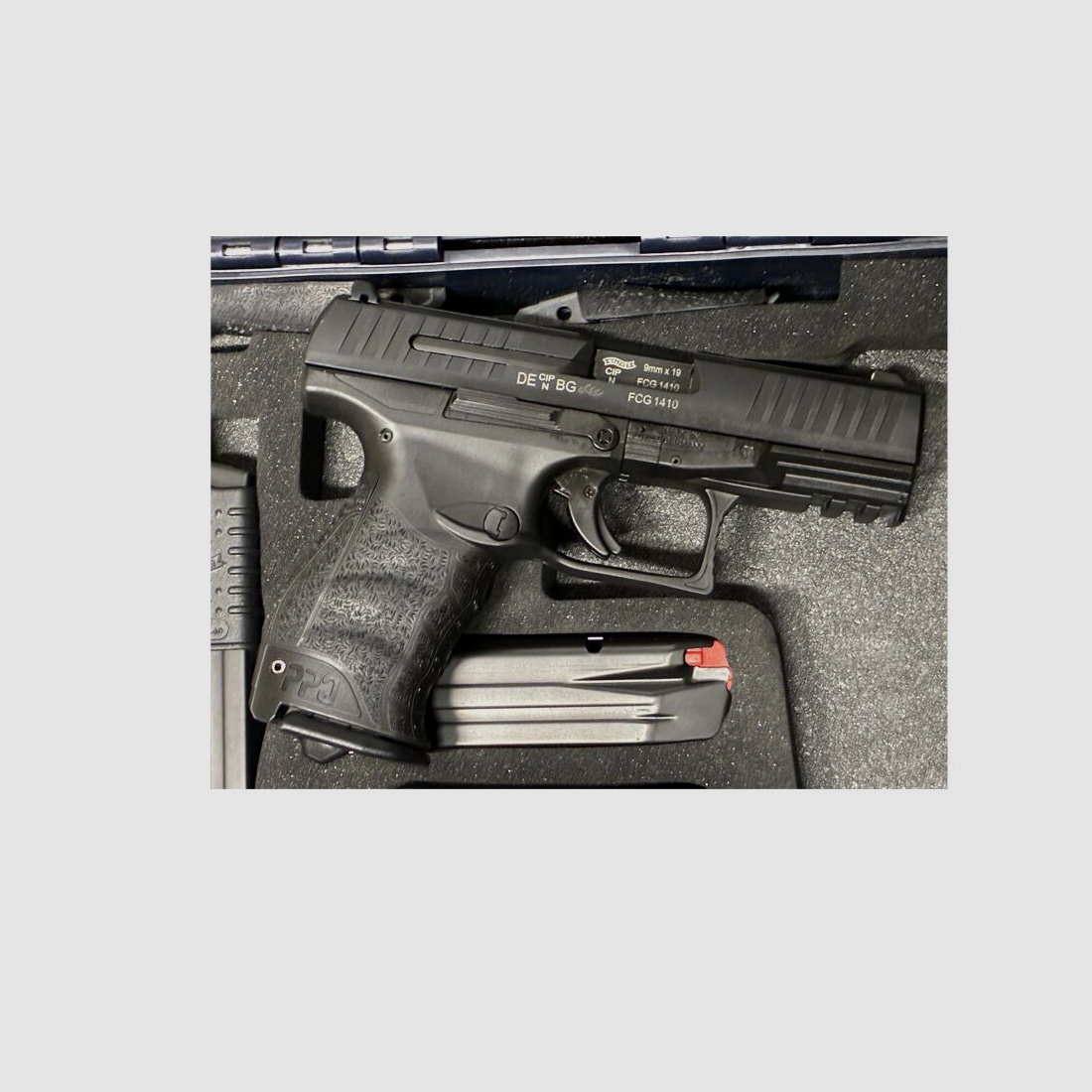 Walther PPQ M2 9mm Luger like new !!!