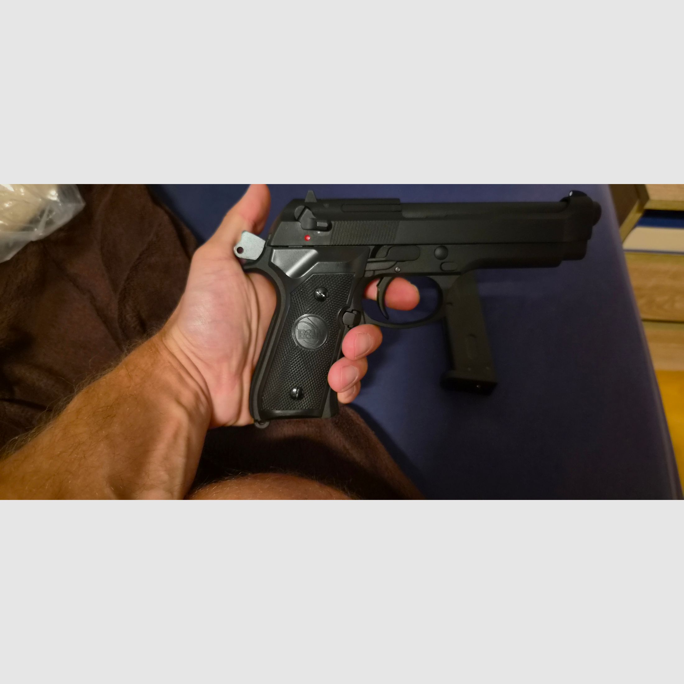 B&W Vollmetall airsoft m9 gbb 6 mm
