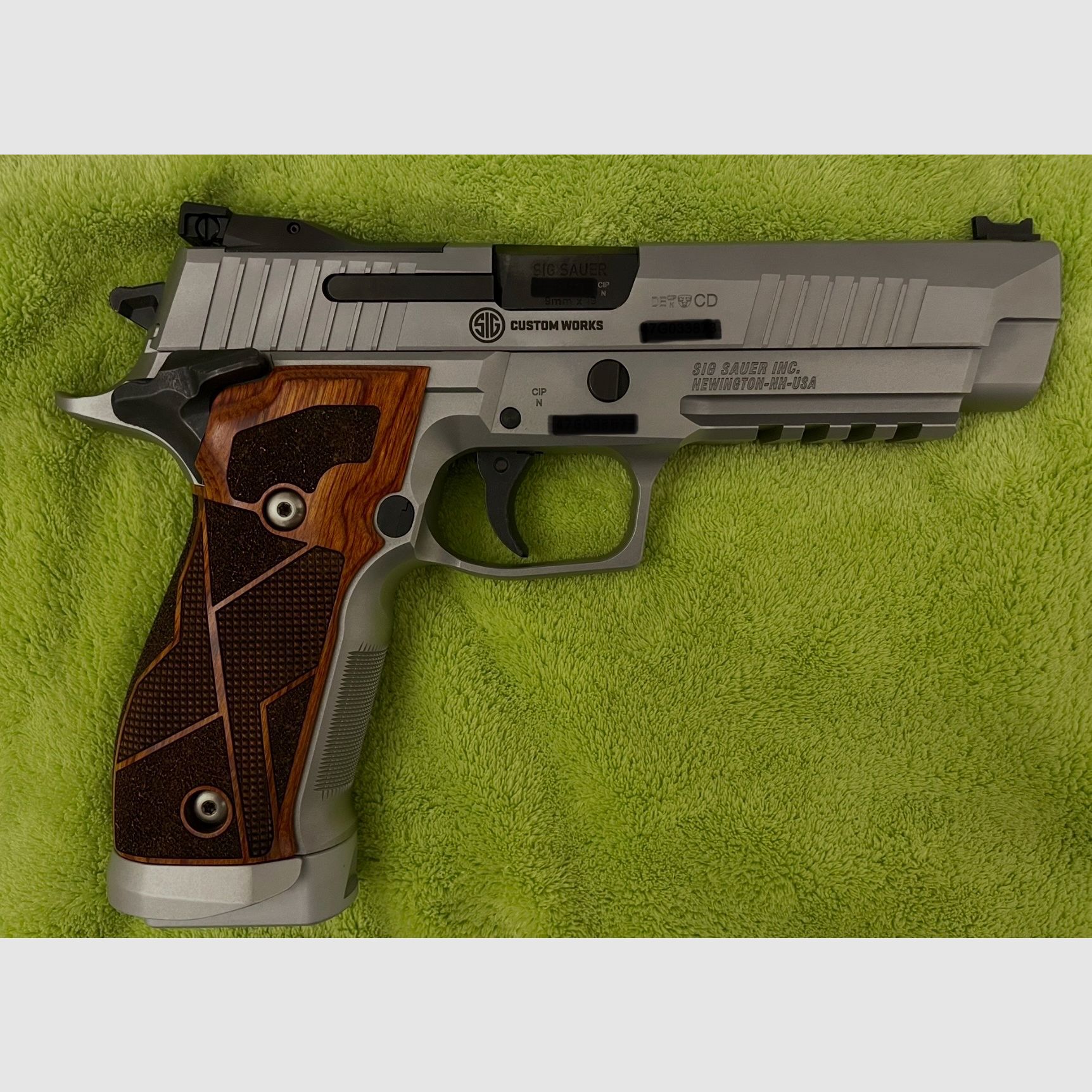 Sig Sauer P226 X5 Classic – Doskonały stan