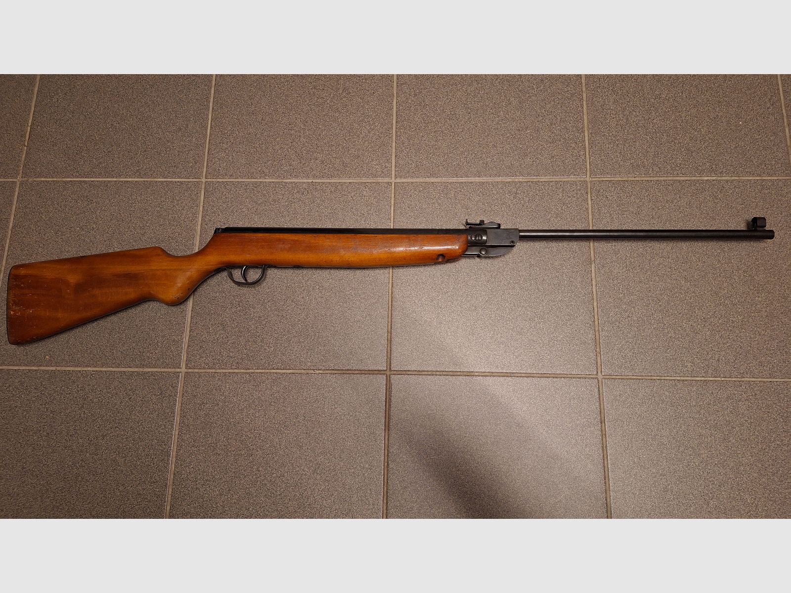 Karabinek pneumatyczny Modell 302 Haenel Suhl oryginalny DDR