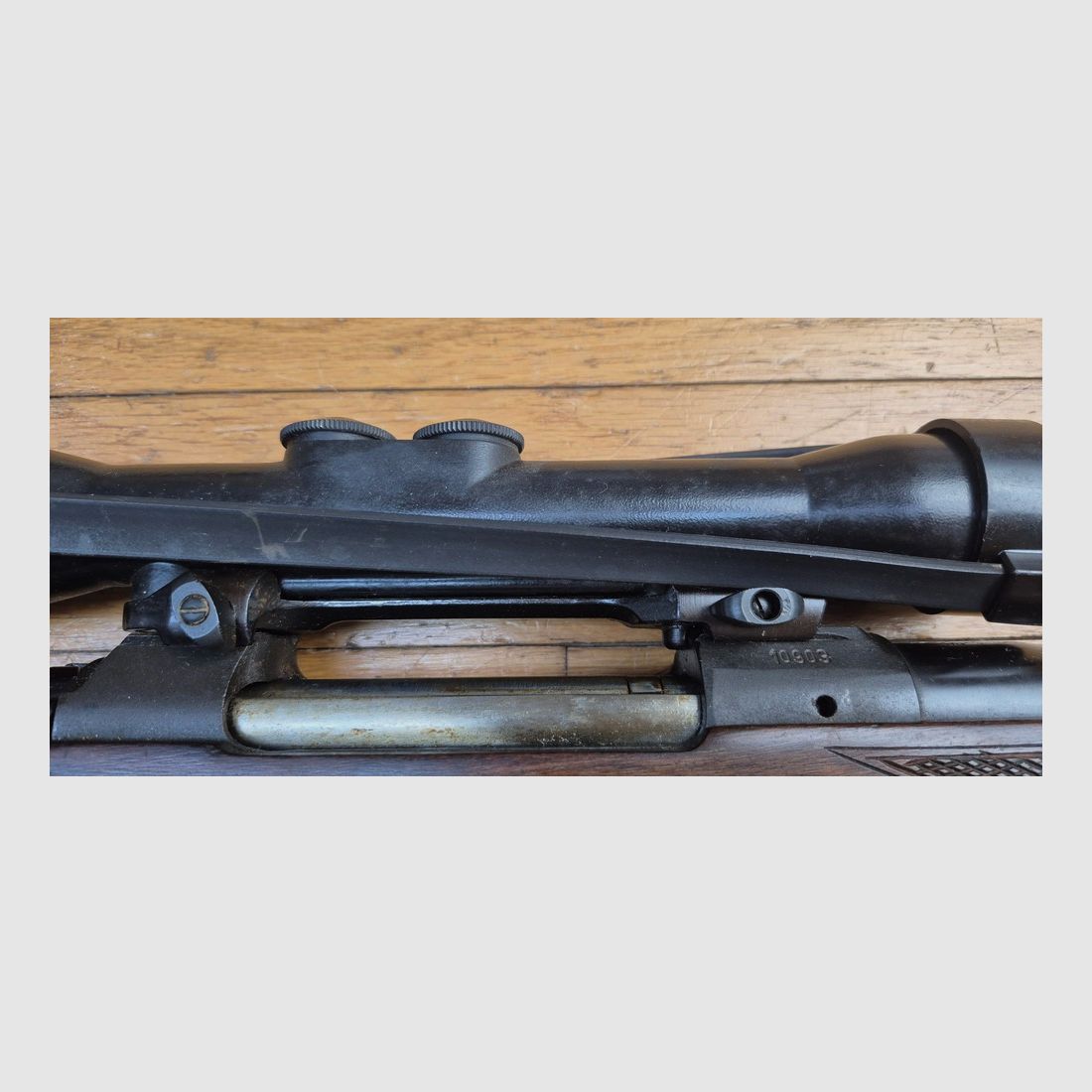 Very beautiful big game rifle BRNO ZKK 602 — Cal .375 H&H magnum — Magazine 5 rounds (!) — Firearm from 1985 — Scope Zeiss Jena ZF4 DDR 100% steel — Big game and African hunting Big Five — Very nice wood — Excellent mechanics — High-quality manufacturing — Condition nearly Premium — TBE+/TBE++, image 8 of 40