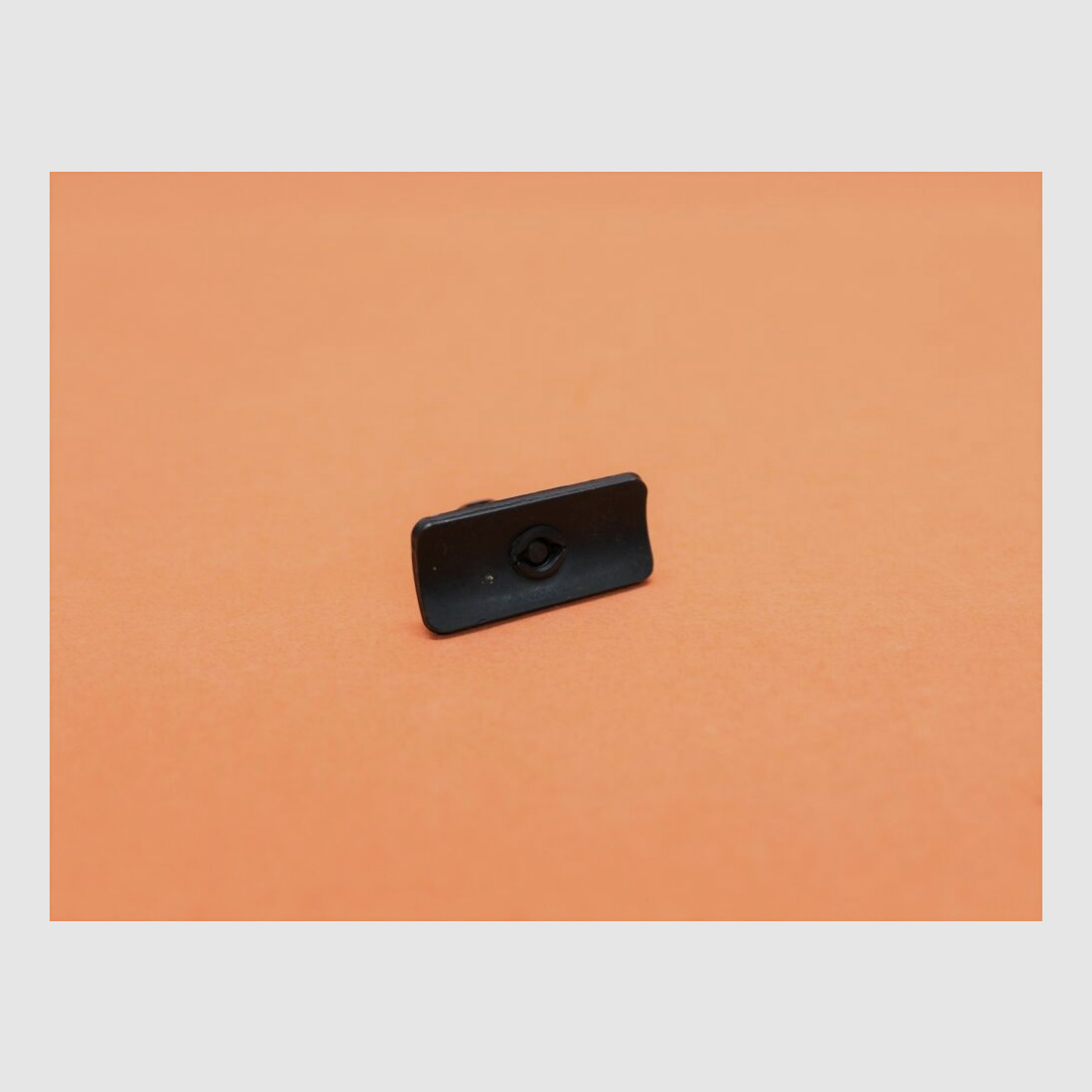 Harris Harris Adapter No.2R: Riemenöse 9mm M5 mit rechteckiger gewölbter Platte