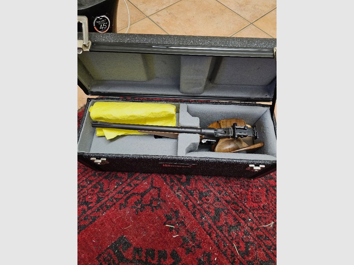 Hämmerli Free Pistol Model 106 in caliber .22 l.r.  Top condition from estate