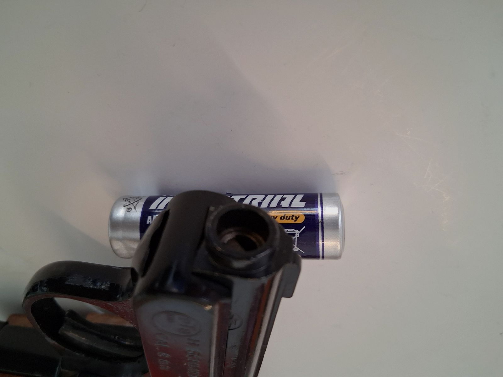 Sammler aufgepasst !!! HS Mod. 5A "G" Holzgriffschalen, Ersatzmagazin, TOP Zustand, ungeschossen