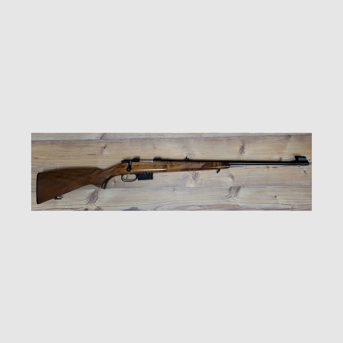 CZ 527 LUX - LL 60 cm