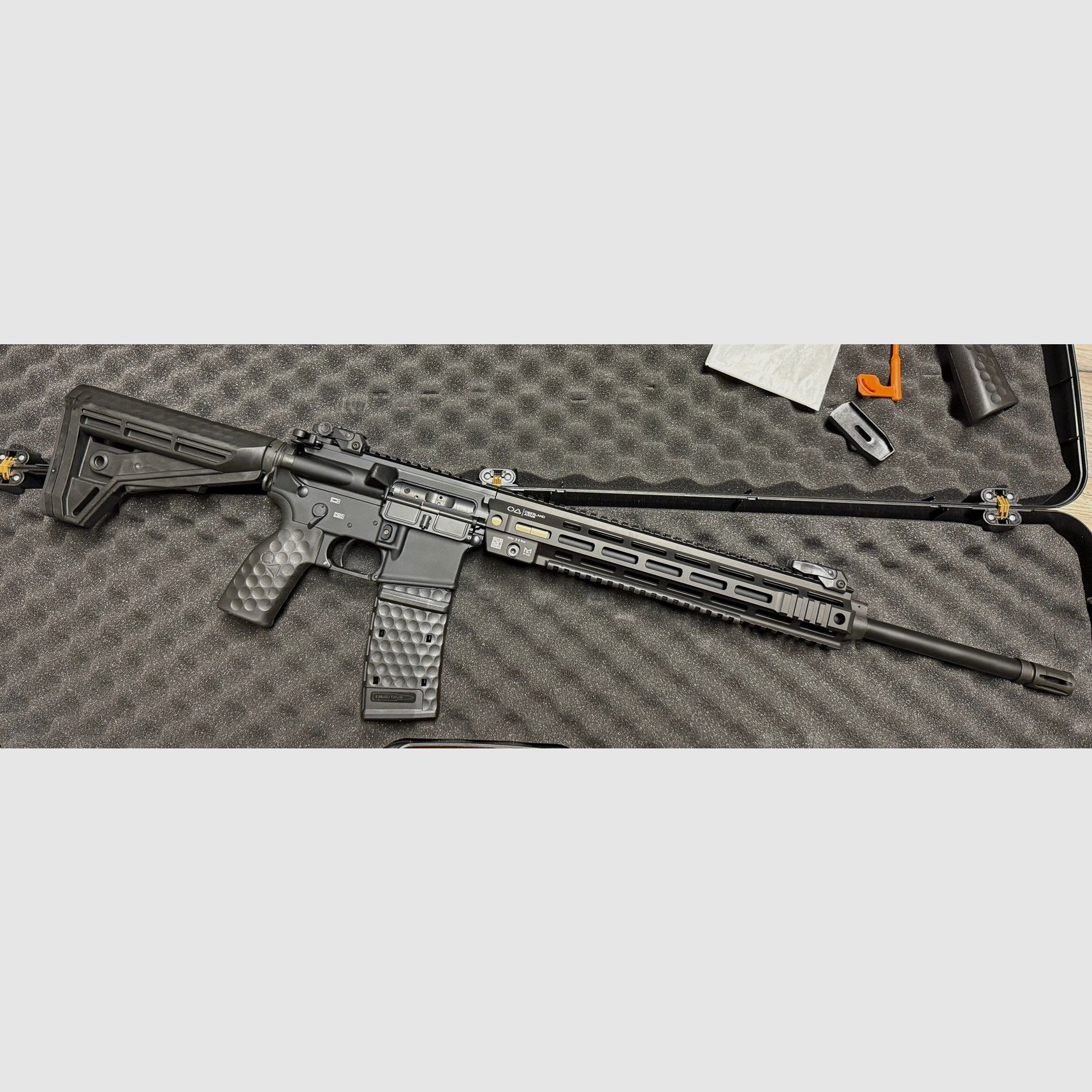 Oberland Arms OA-15 DMR Premium calibre .223 Remington canon 20" avec triggertech trigger