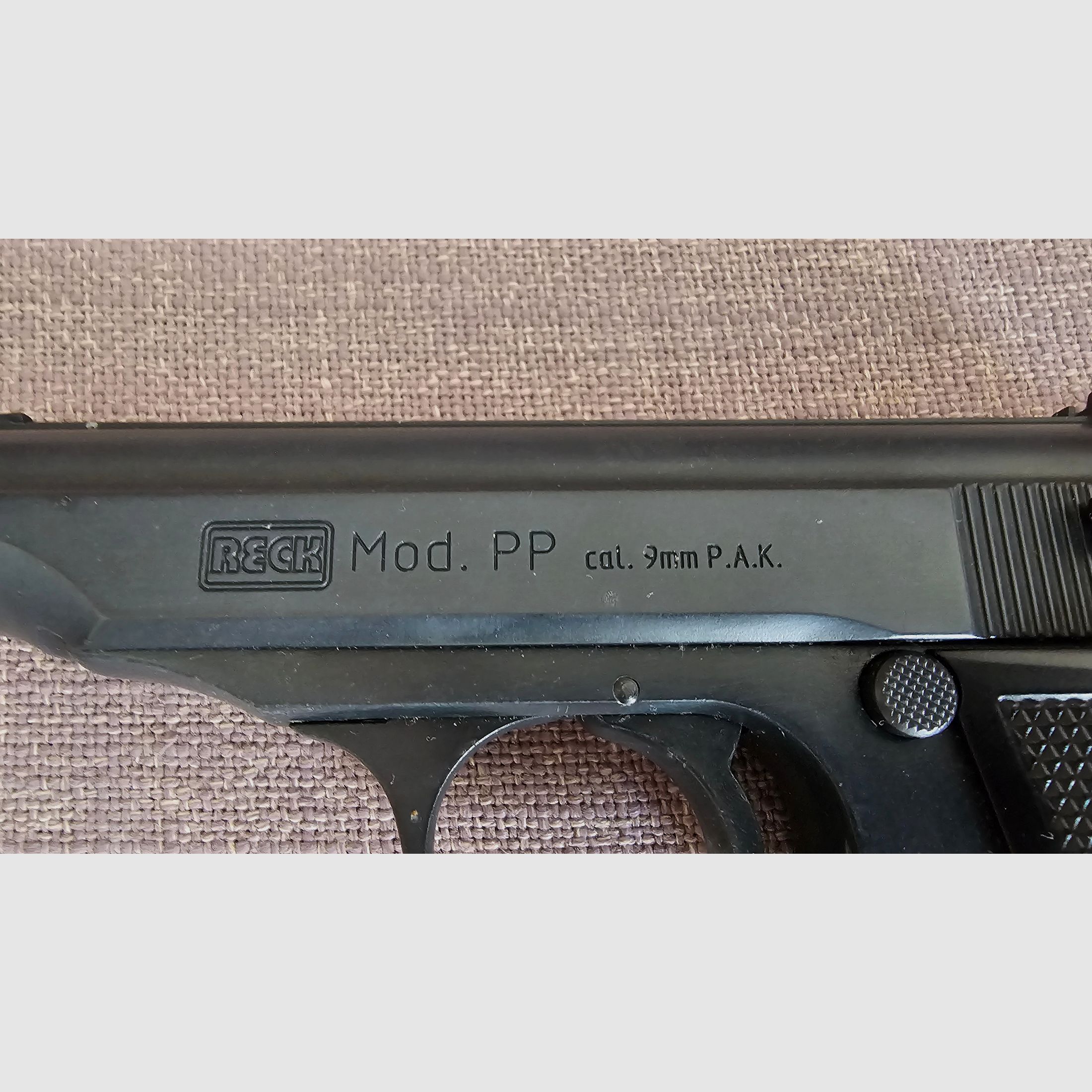 Schreckschusspistole RECK Modell PP Kal. 9mm PAK