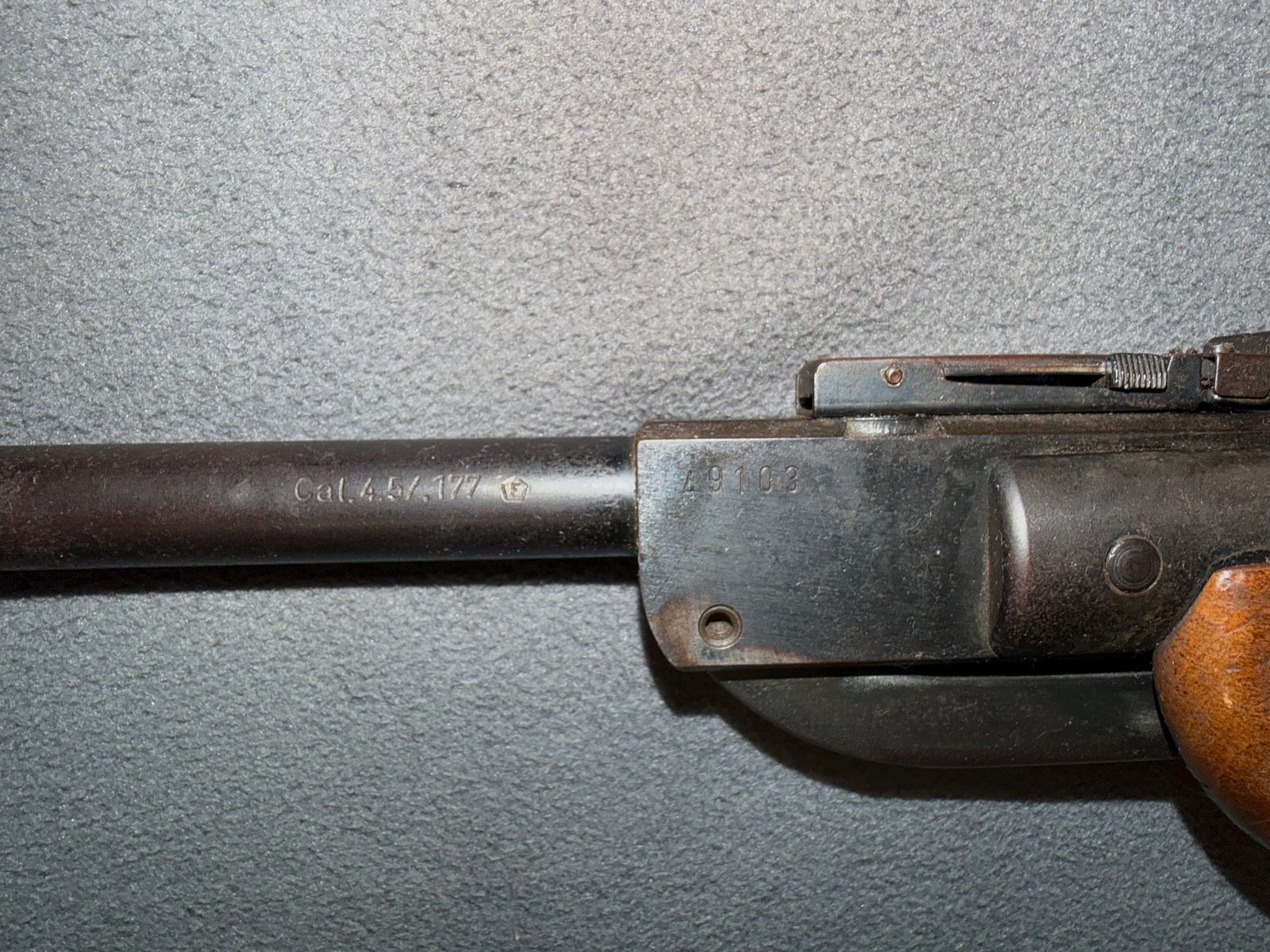 Anschütz air rifle Model 333 cal 4.5/177