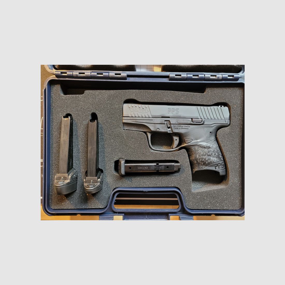 Pistole Walther PPS M2 9mm mit Holstern