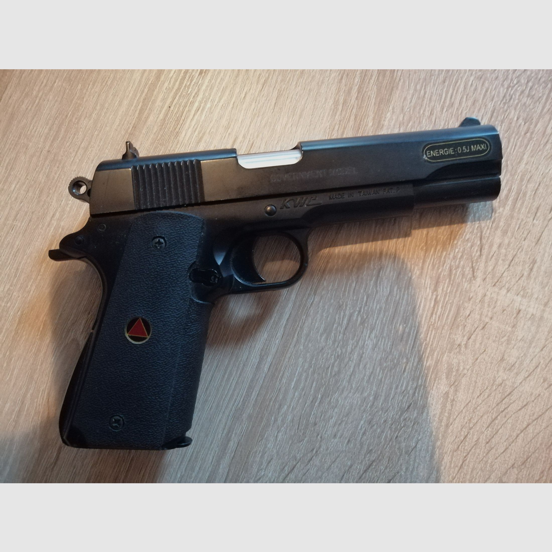 Delta Elite Airsoft Colt