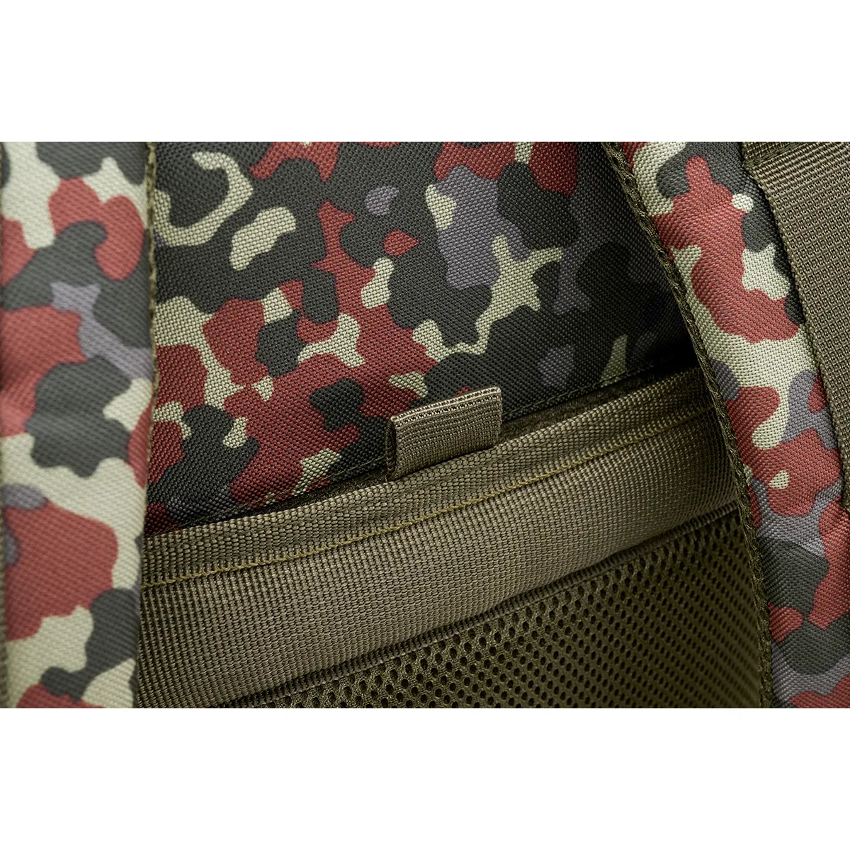 Brandit US zaino Cooper - XL - 70 litri - Flecktarn, immagine 3 di 5