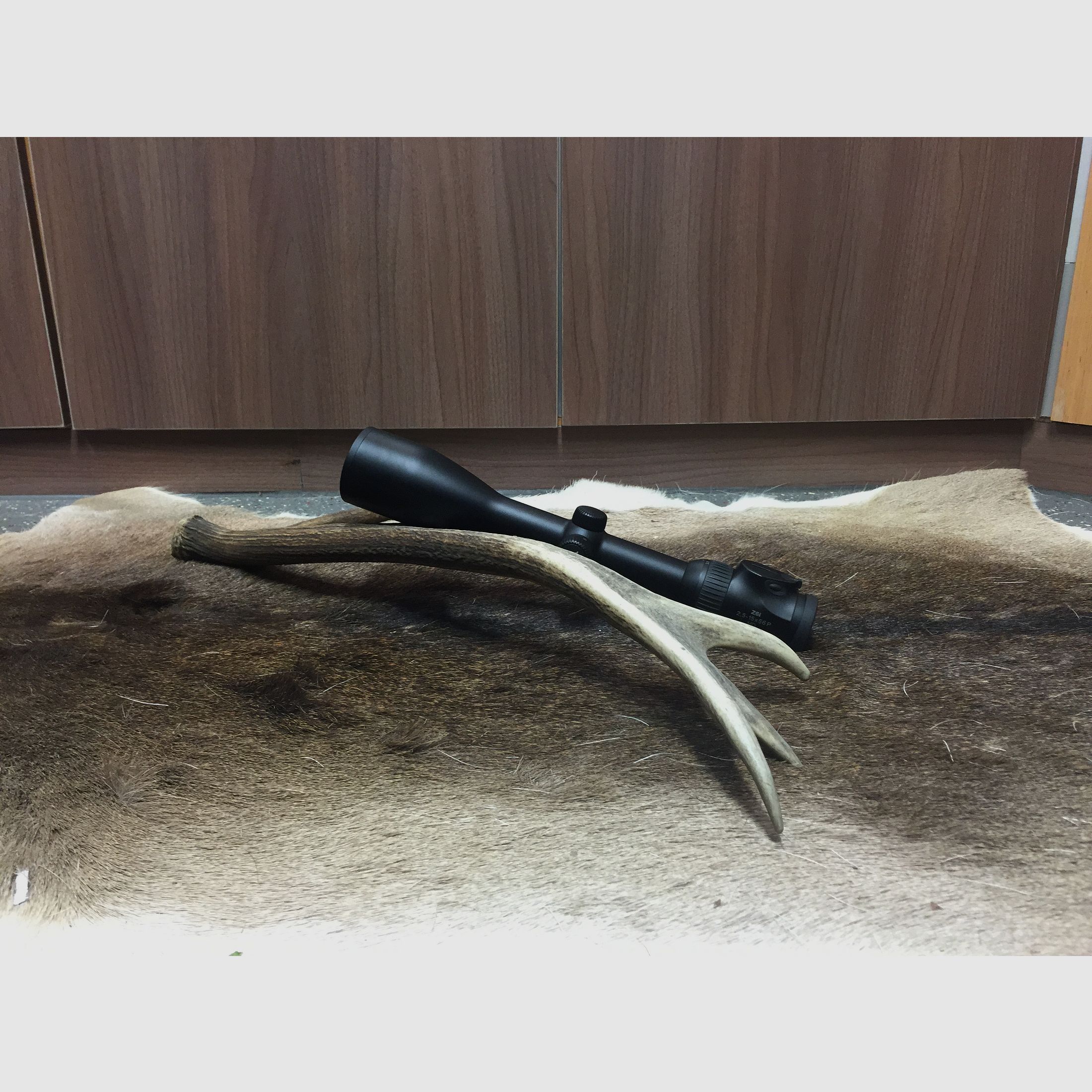 Swarovski Z6i 2,5-15x56 PHD SR, mit Schiene