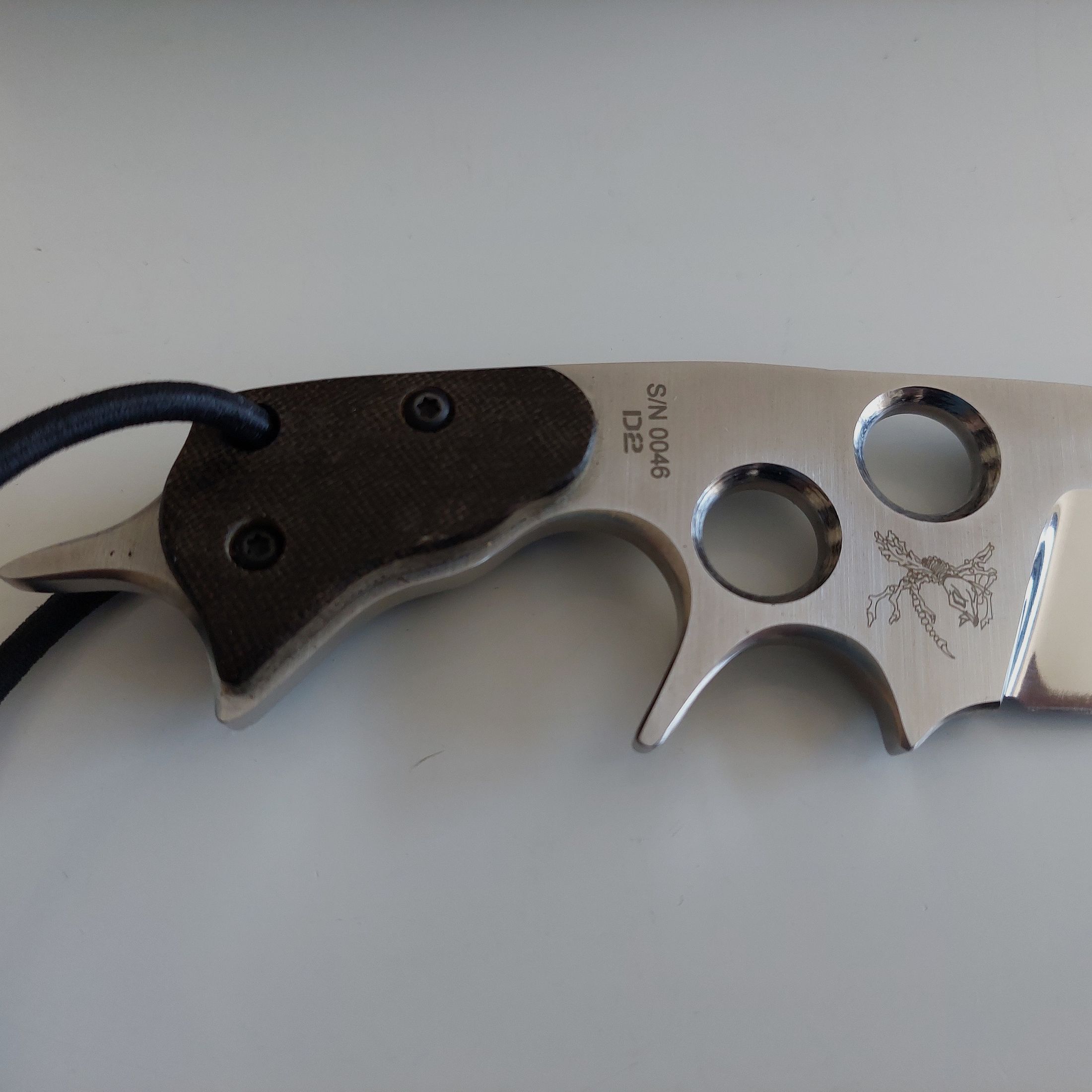 !!! ACHTUNG SELTEN !!!  Pohl Force Hornet XL Modell Micarta Nr.046 aus einer Sammlungsauflösung 