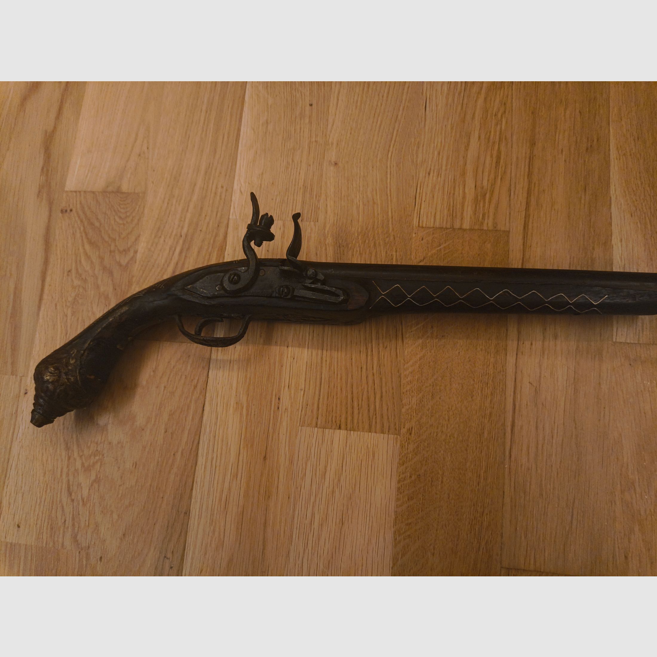 Steinschloss-Vorderlader-Pistole (Flintlock Pistol)