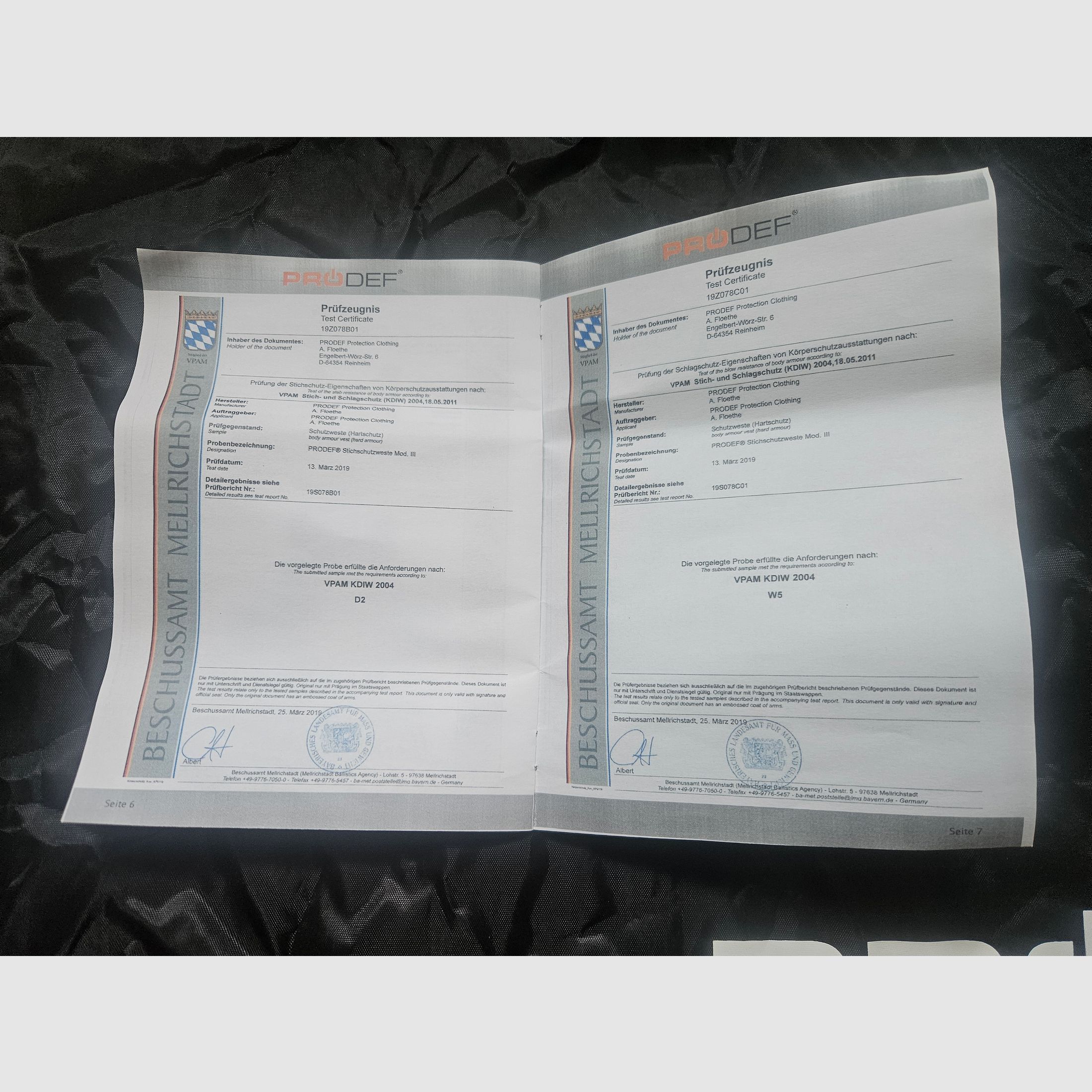 Certyfikowana kamizelka ochronna PRODEF® Mod. III, ochrona przed kłuciami, kopnięciami i cięciami