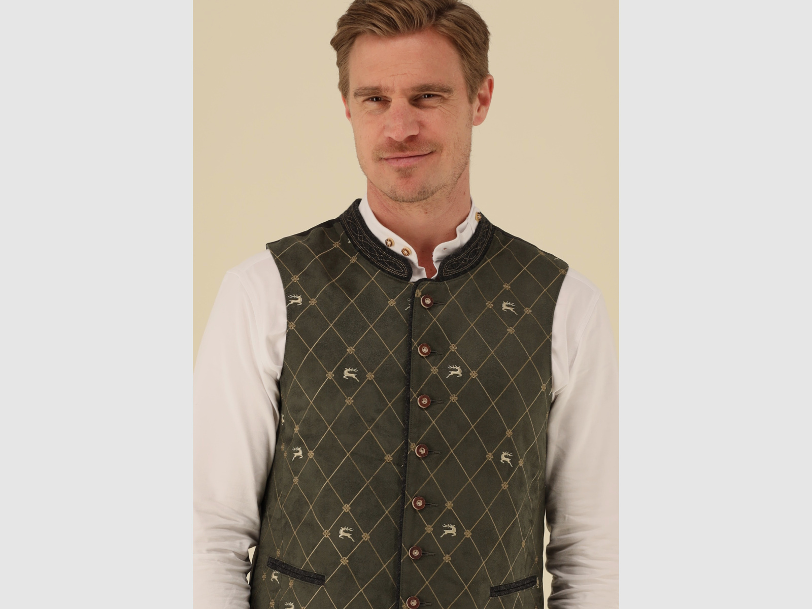 OS TRACHTEN Men's Vest Stand-Up Collar with Embroidery, 2 Pocket Flaps Olive