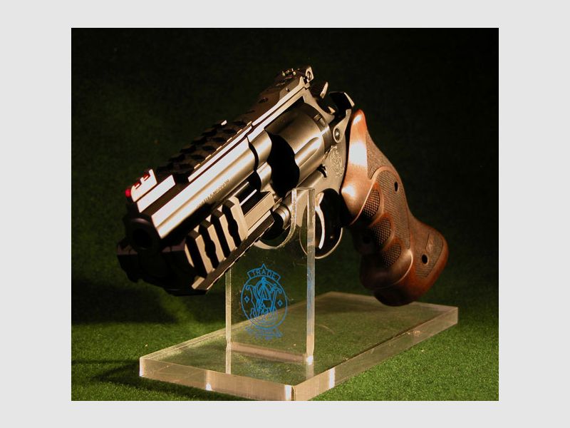 DELTA COMBAT ULTIMA S&W 586-1 4" inch 357 Mag