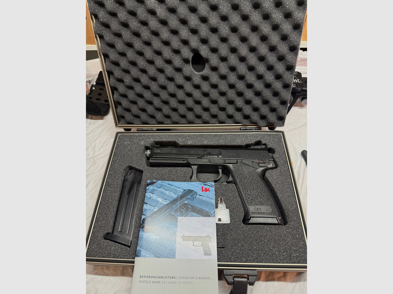 Heckler & Koch pistol Mark 23 with 2 sights, original and micro LPA